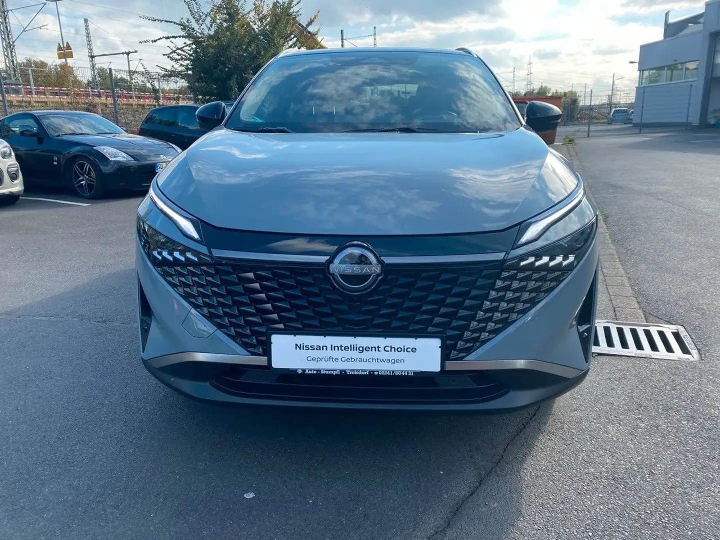 Nissan Qashqai N-Connecta/360°/Winterpaket/HUD Grau - 2