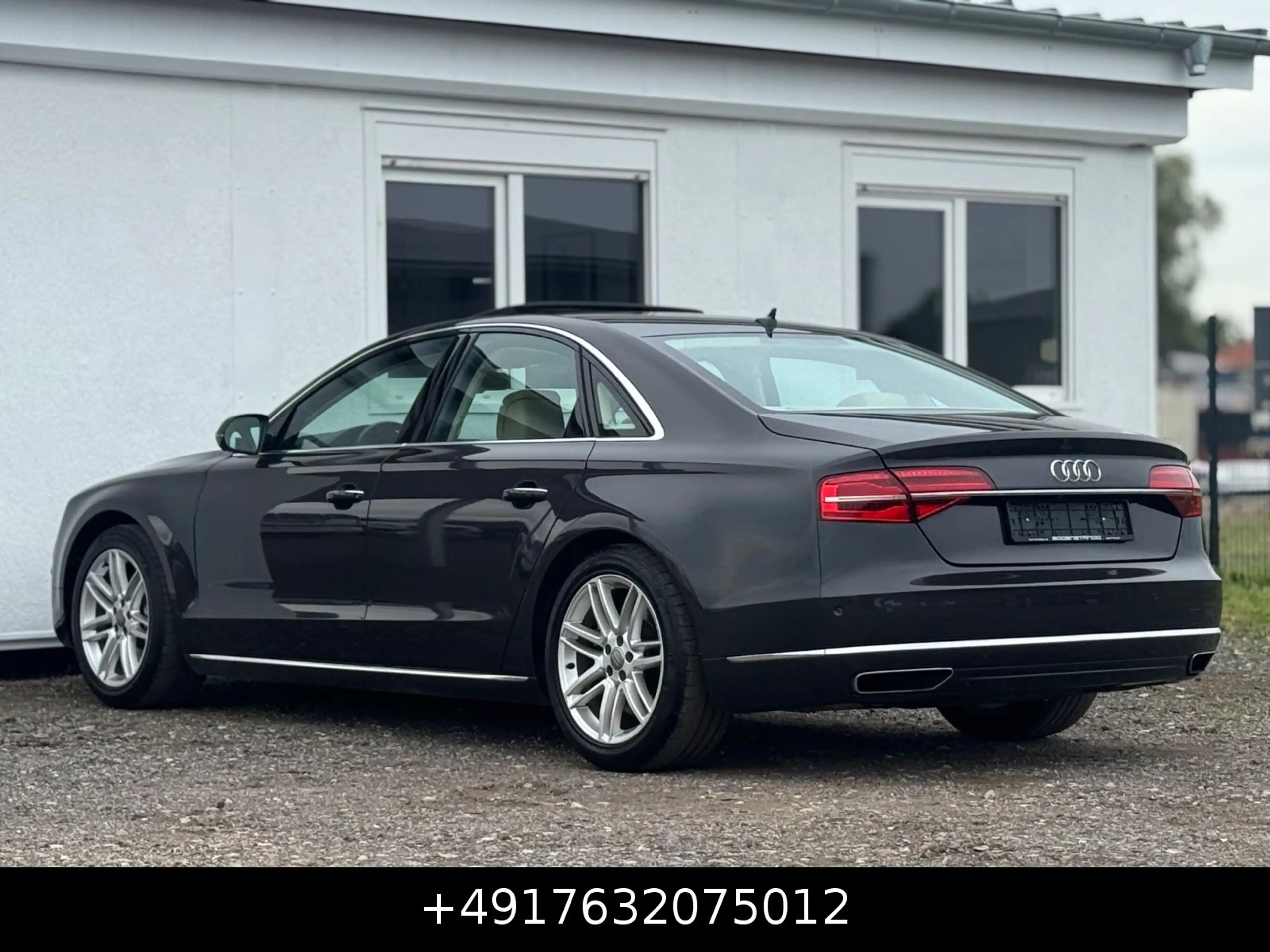 Audi A8 4.0 TFSI BOSE ACC Ass. HUD Keyl. NSA S-Dach — photo 11