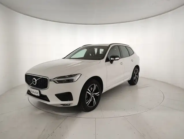 Volvo XC60 2.0 b4 R-design awd auto my20