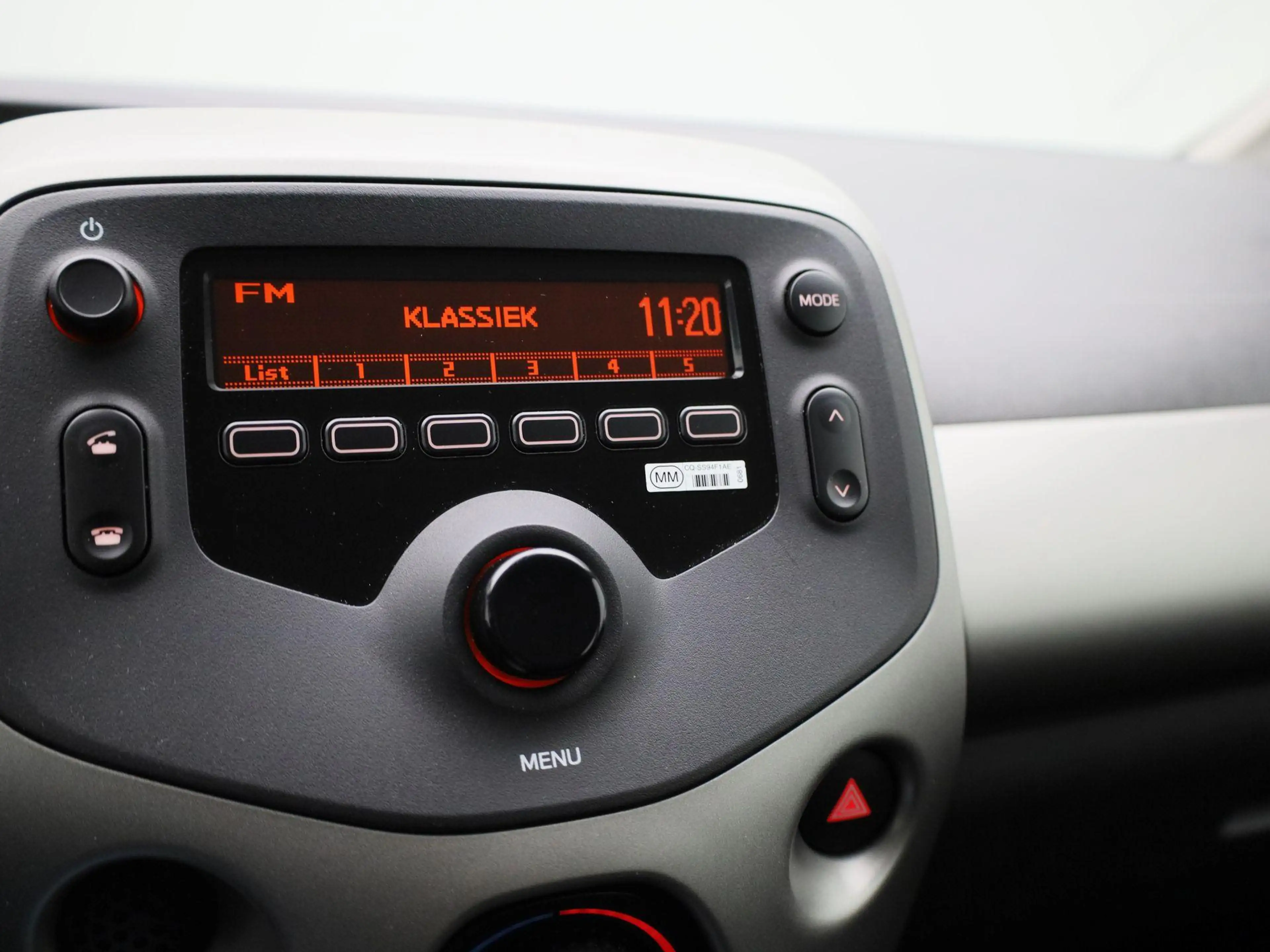 Peugeot 108 1.0 e-VTi Active — photo 14