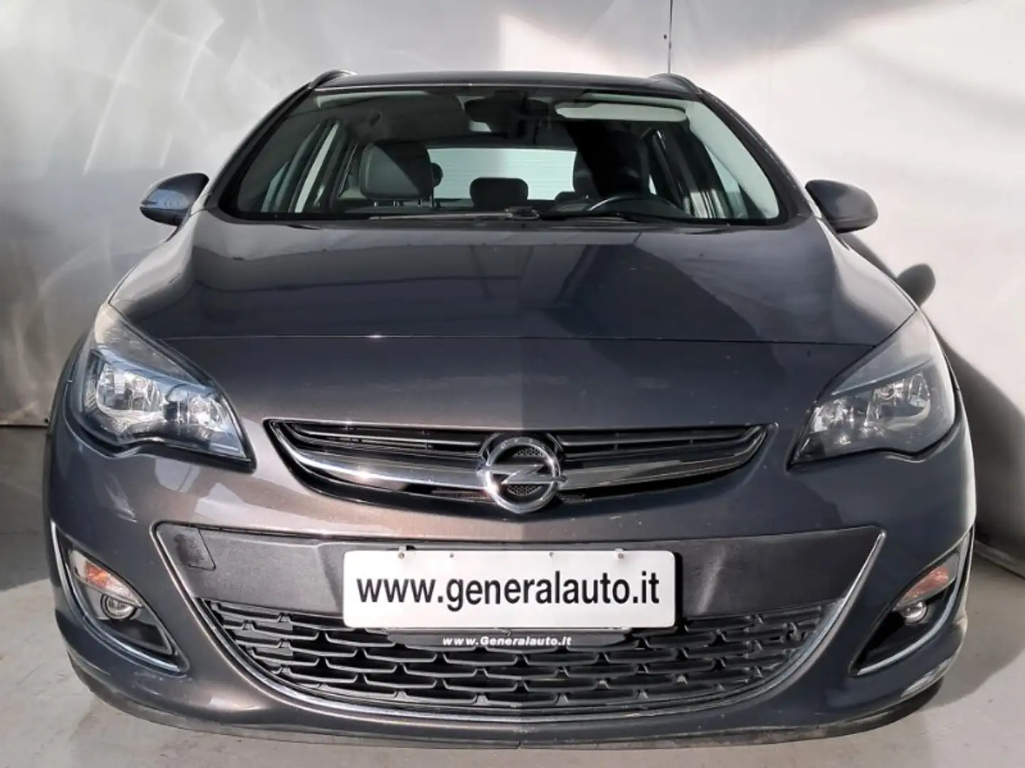Opel Astra 1.6 CDTI EcoFLEX S&S ST Cosmo Gris - 1