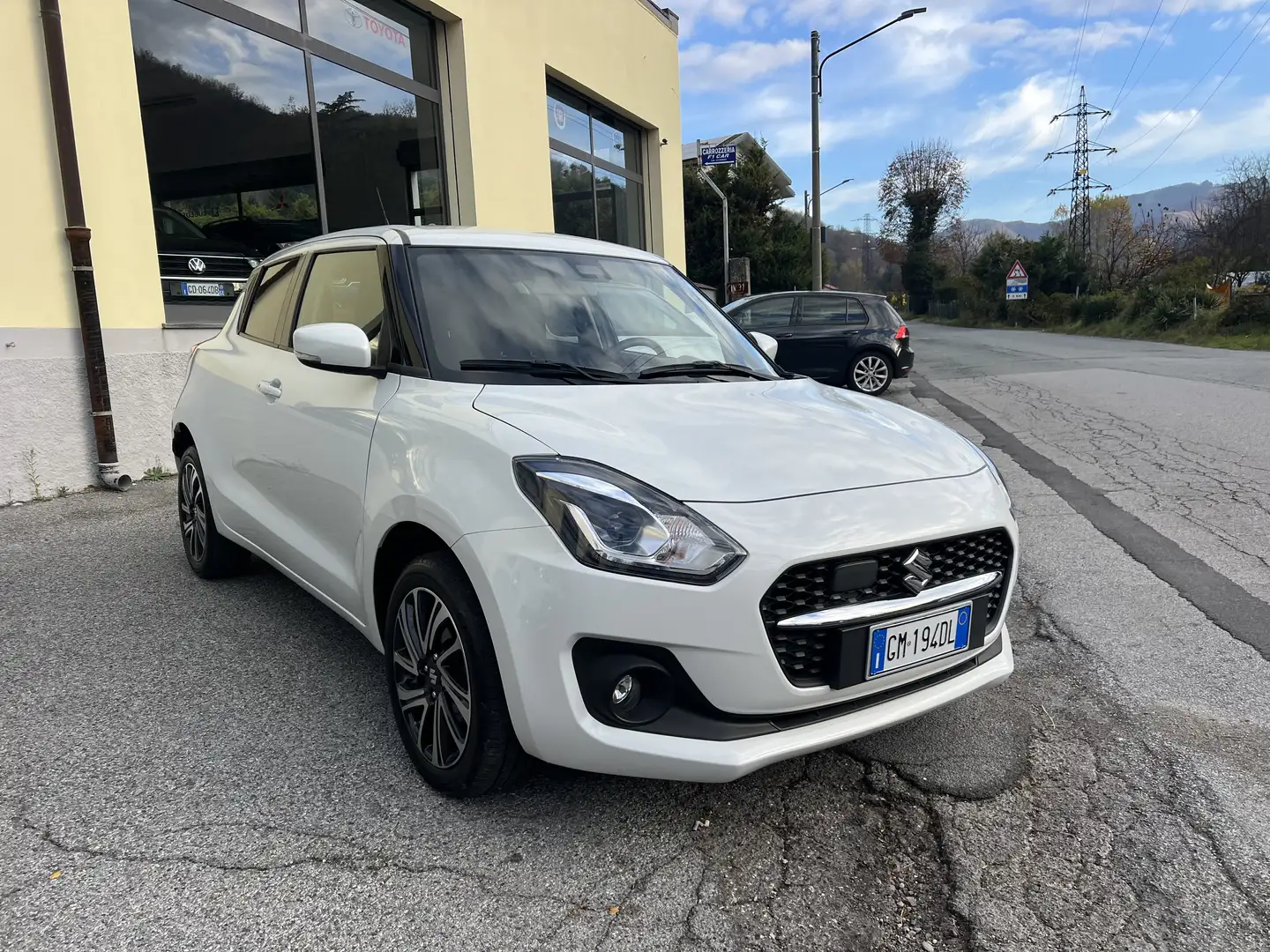 Suzuki Swift Swift VI 2020 1.2h Top 4wd allgrip(COME NUOVA!!) Weiß - 2