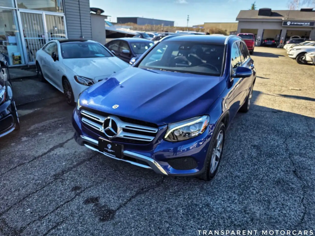 Mercedes-Benz GLC снимка Mercedes-Benz GLC