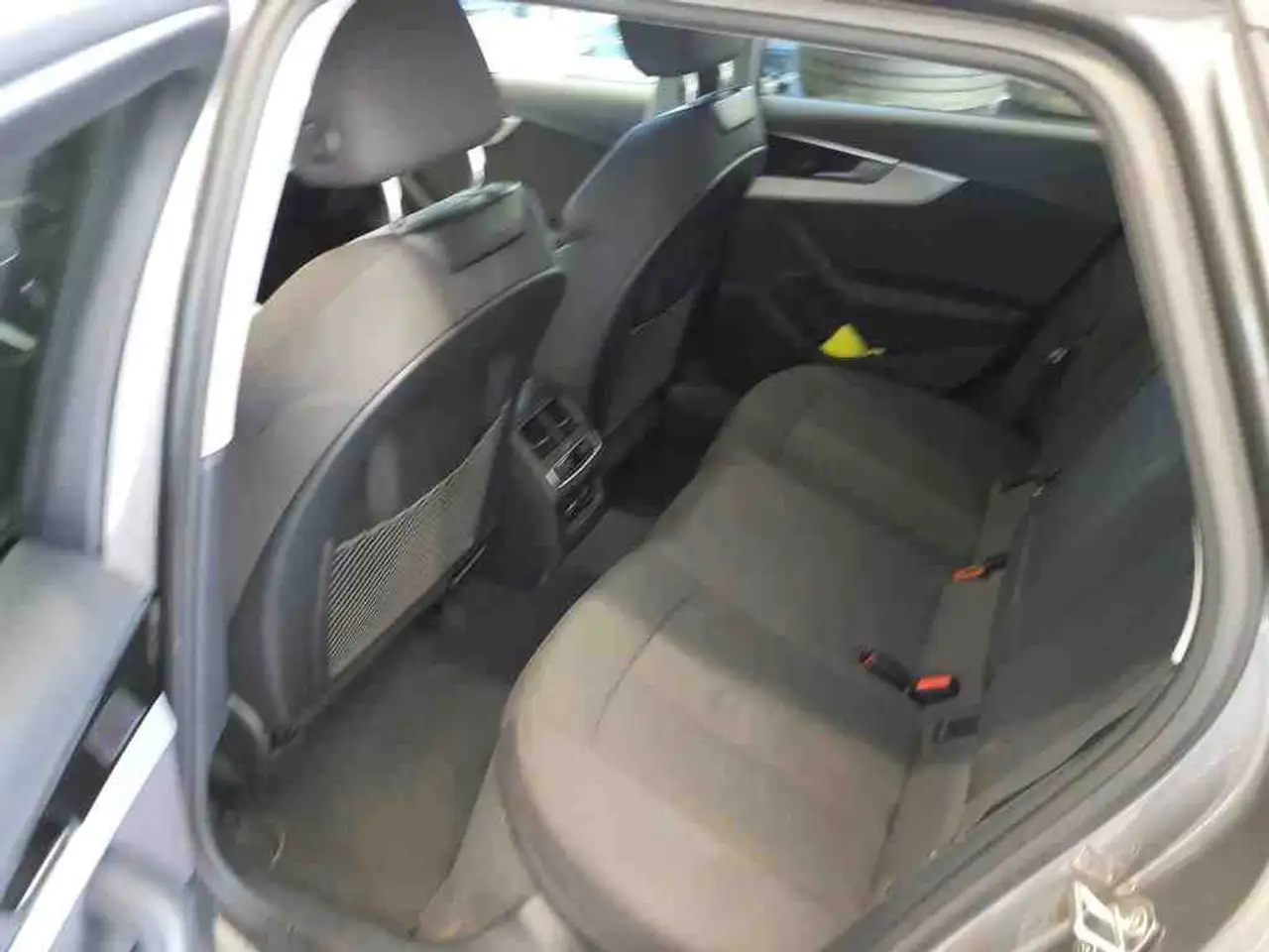 Audi A4 40 TDI quattro advanced*NAVI-PLUS*LED*A 7