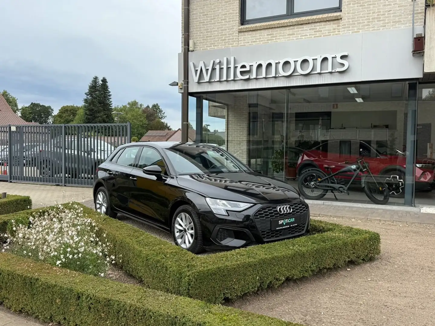 Audi A3 Business Edition Advanced 30 TFSI DSG7 110PK *Zete Schwarz - 1