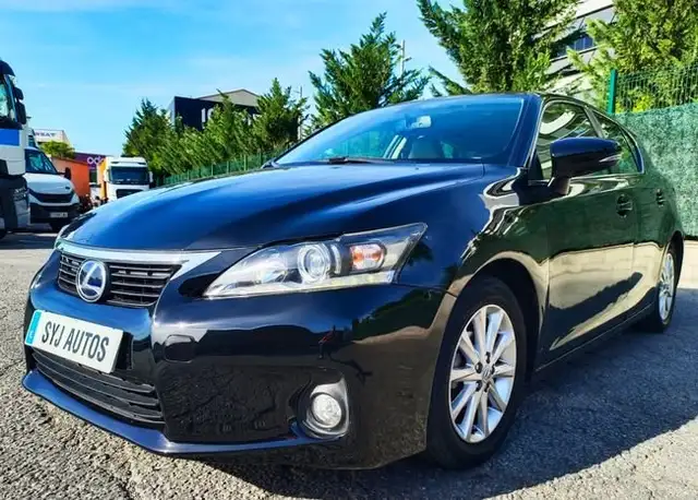 Lexus CT 200h Drive