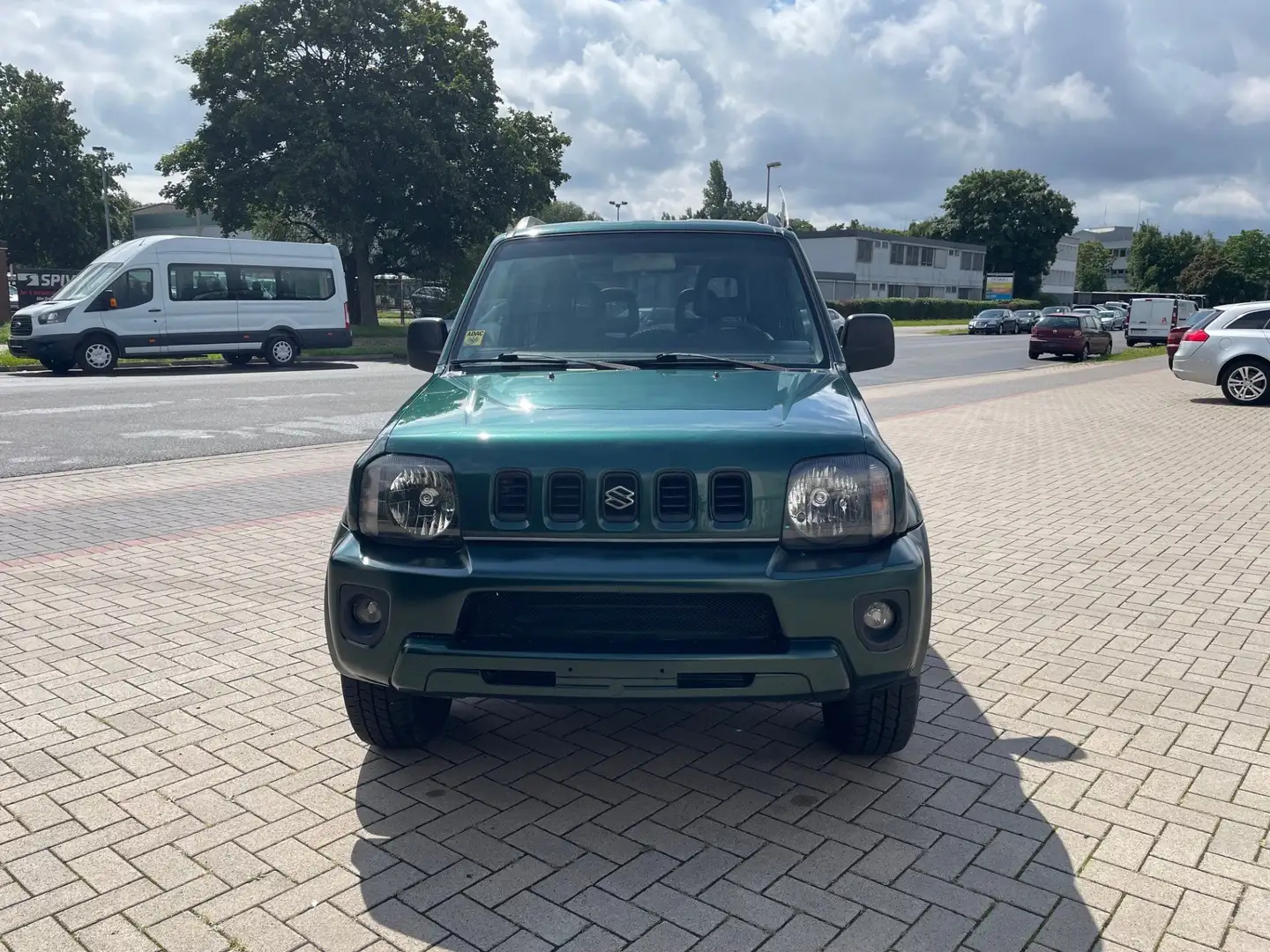 Suzuki Jimny Ranger 1.3 AHK 4x4 TÜV bis 2027 *Standhzg* Grün - 2