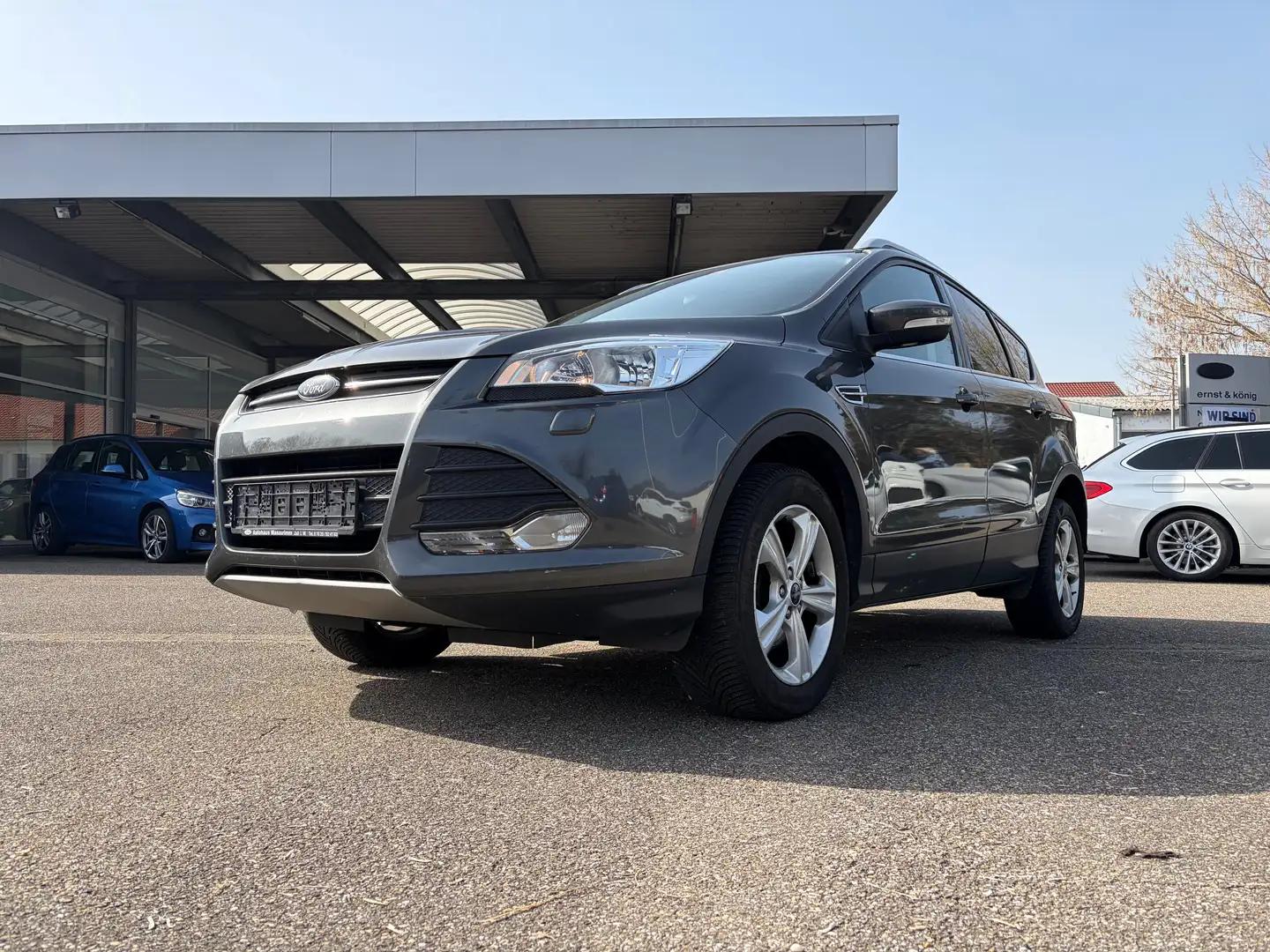 Ford Kuga Sync Edition*HU 11/2026*108.000 km* Grau - 1
