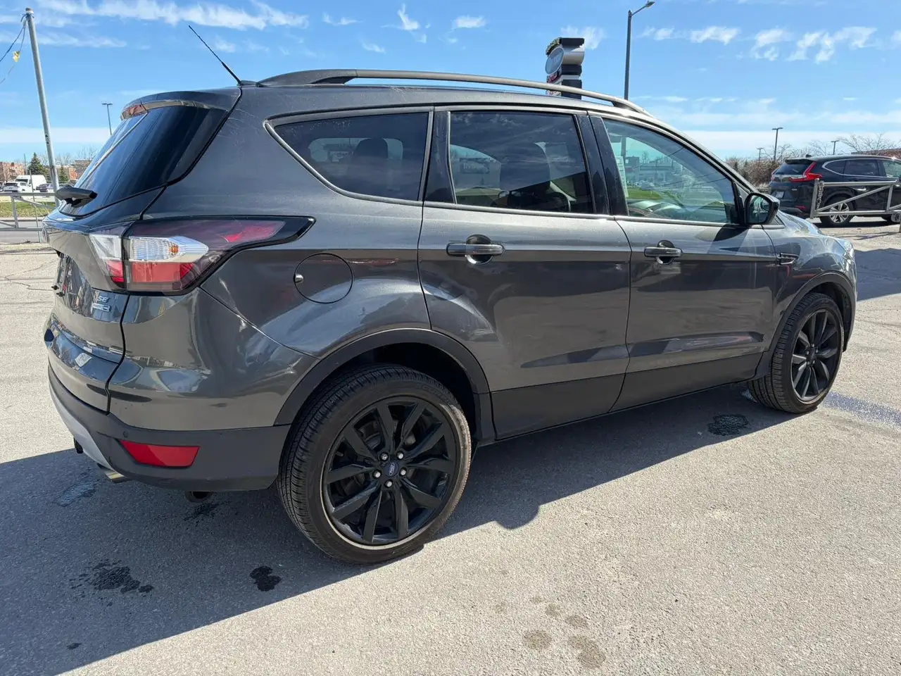 Ford Escape снимка Ford Escape