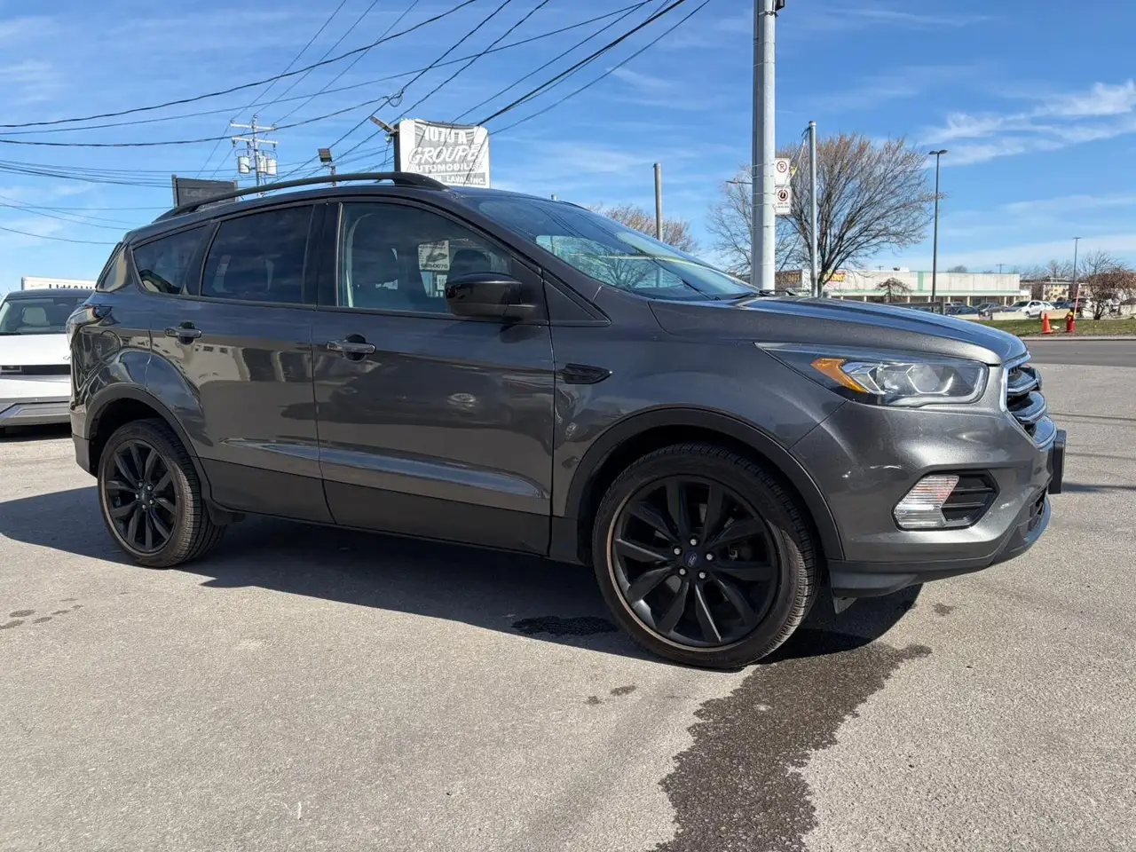 Ford Escape снимка Ford Escape