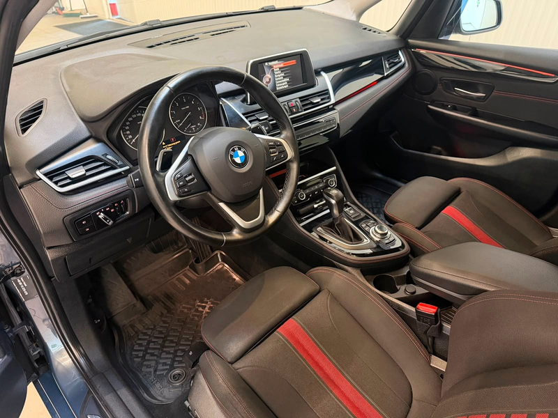BMW 218 218 d Gran Tourer / NAVI / AHK / SHZ / LM-FELGE — photo 9