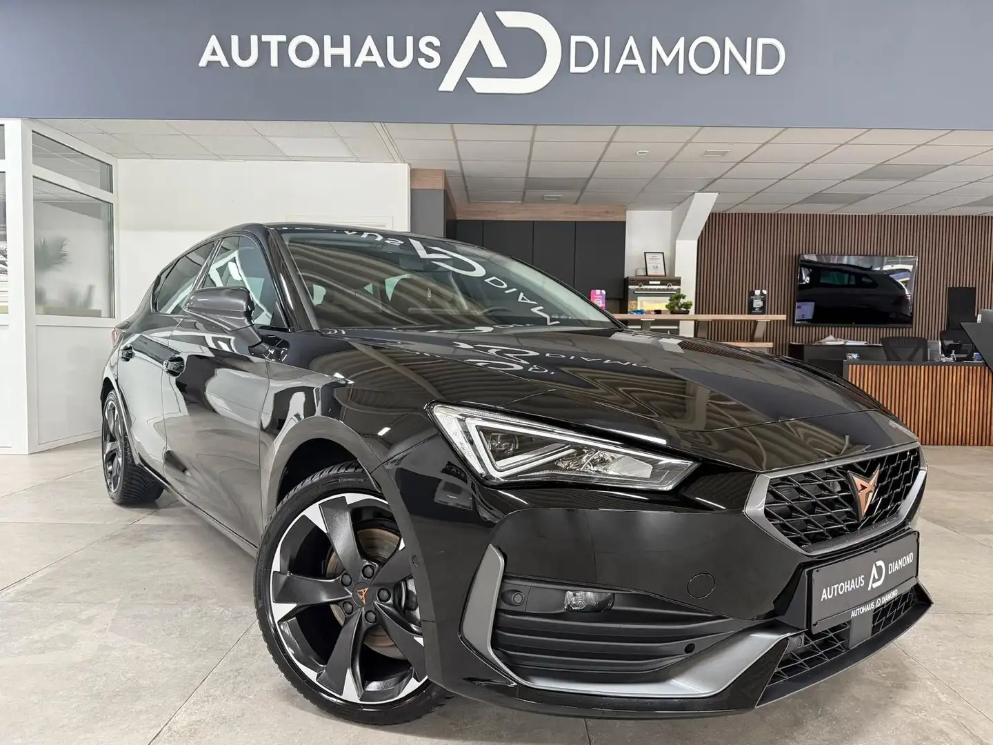 CUPRA Leon * AUTOMATIK * KAMERA * AMBIENTE * Schwarz - 1