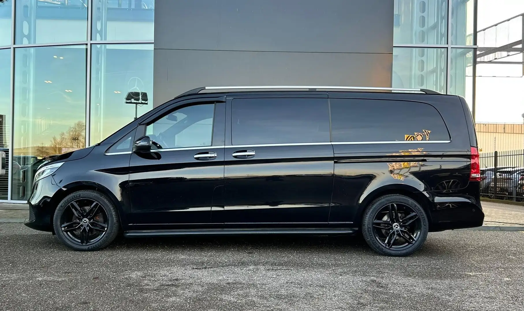 Mercedes-Benz V 300 V 300d L3 Automaat Dubbel Cabine Avantgarde Editio Czarny - 2