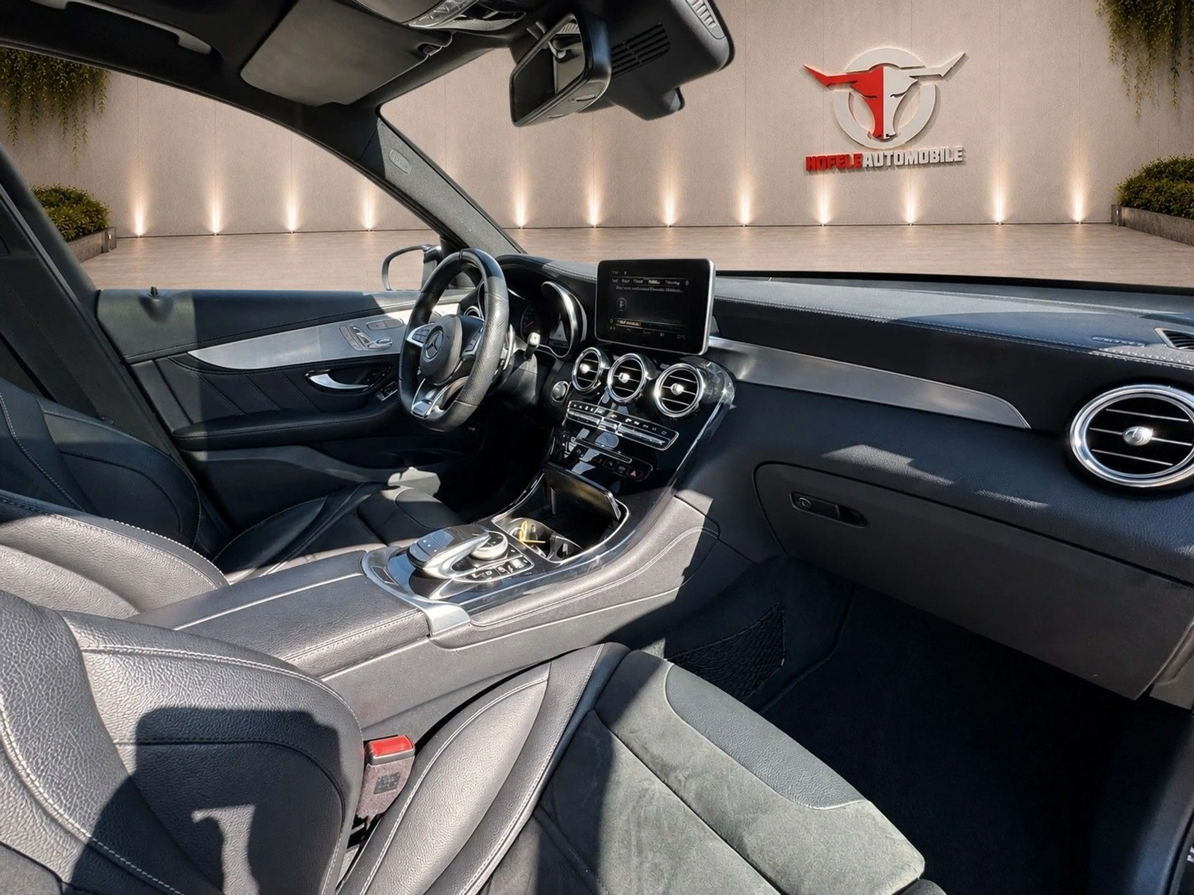 Mercedes-Benz GLC 63 AMG GLC 63 4Matic**ACC/PANO/LIFT/CAM/LED** — photo 11