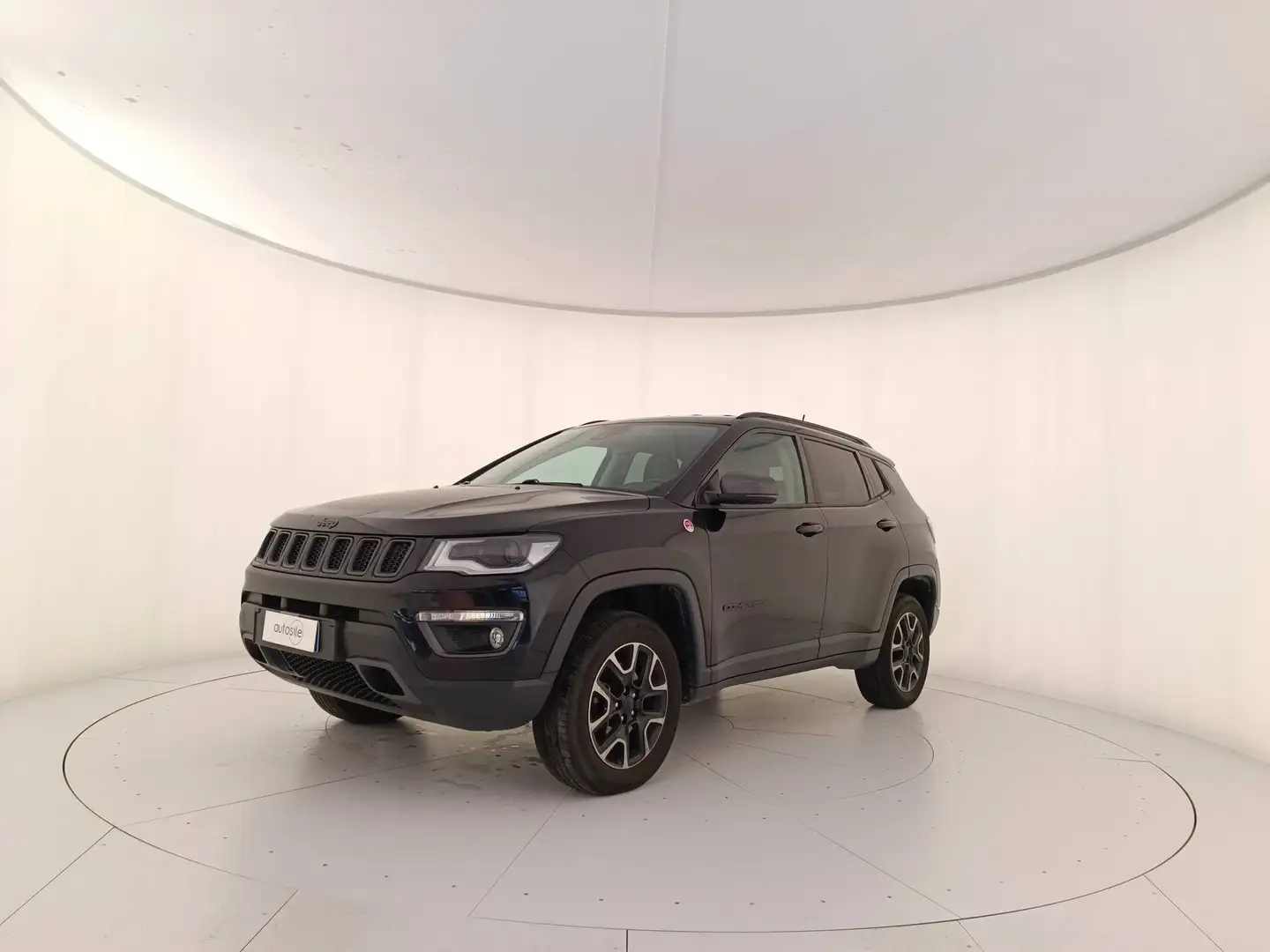 Jeep Compass 2.0 Multijet II Trailhawk Schwarz - 1