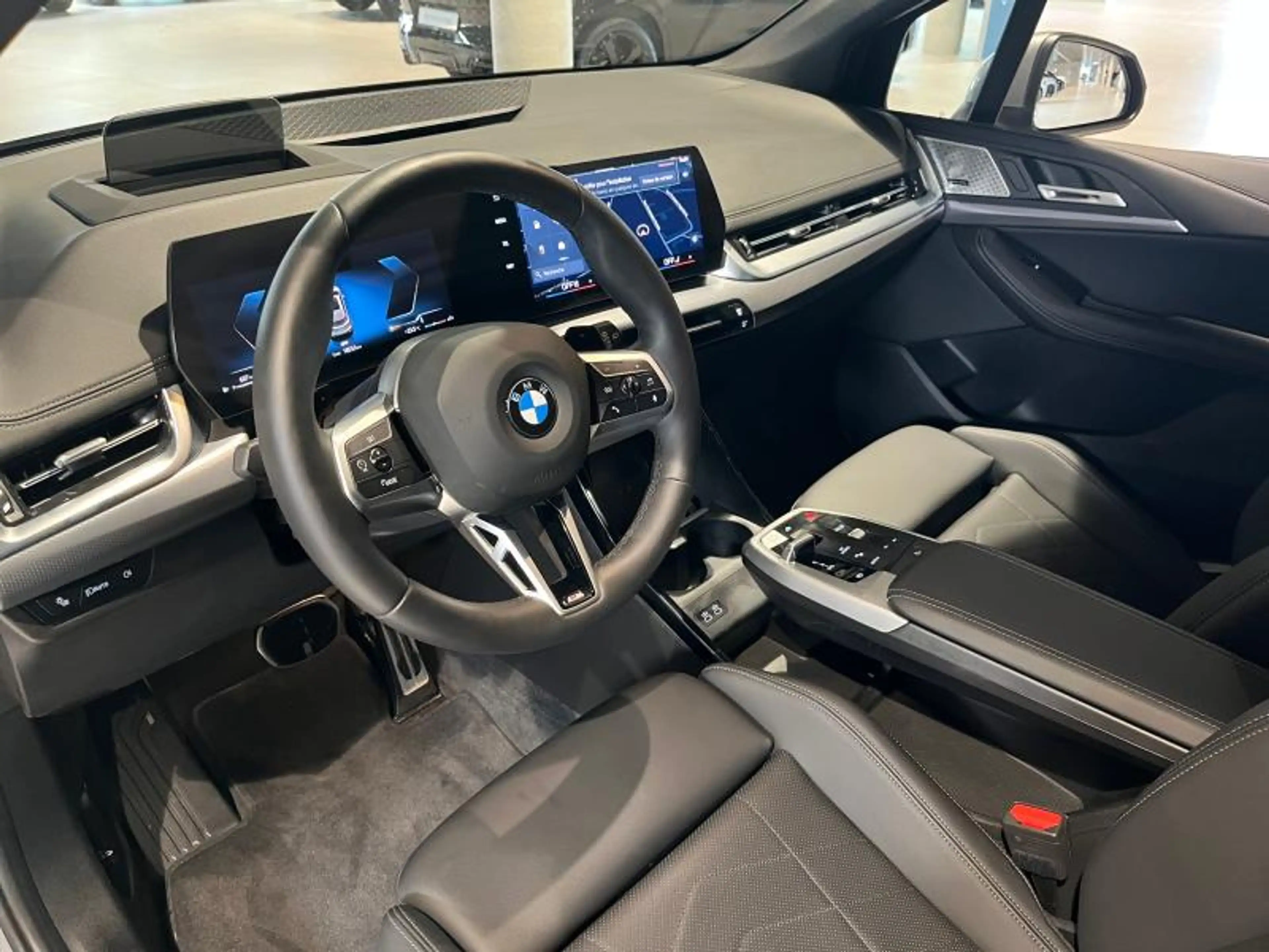 BMW 223 223i xDrive Active Tourer M Sport — photo 10