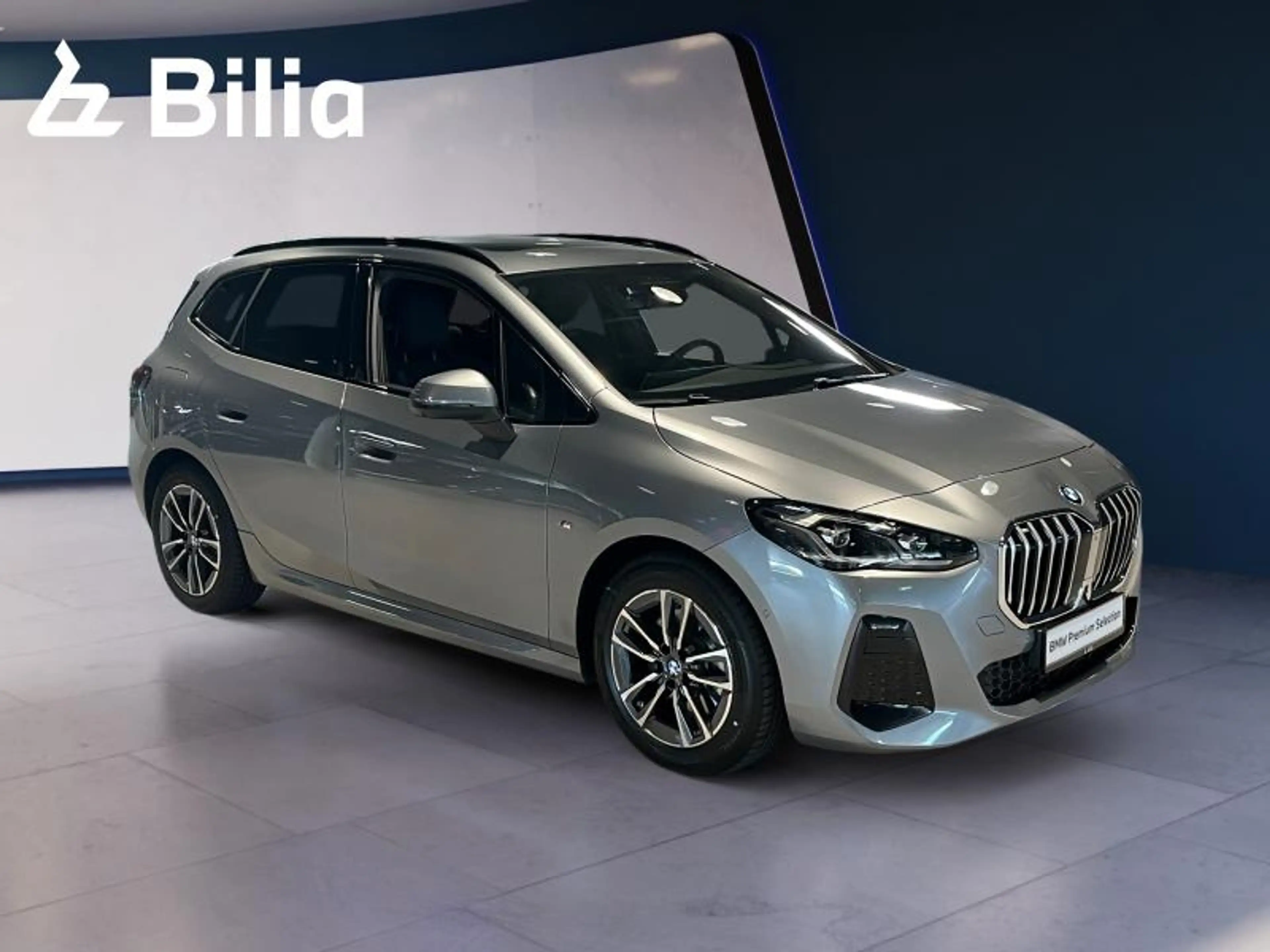 BMW 223 223i xDrive Active Tourer M Sport — photo 9