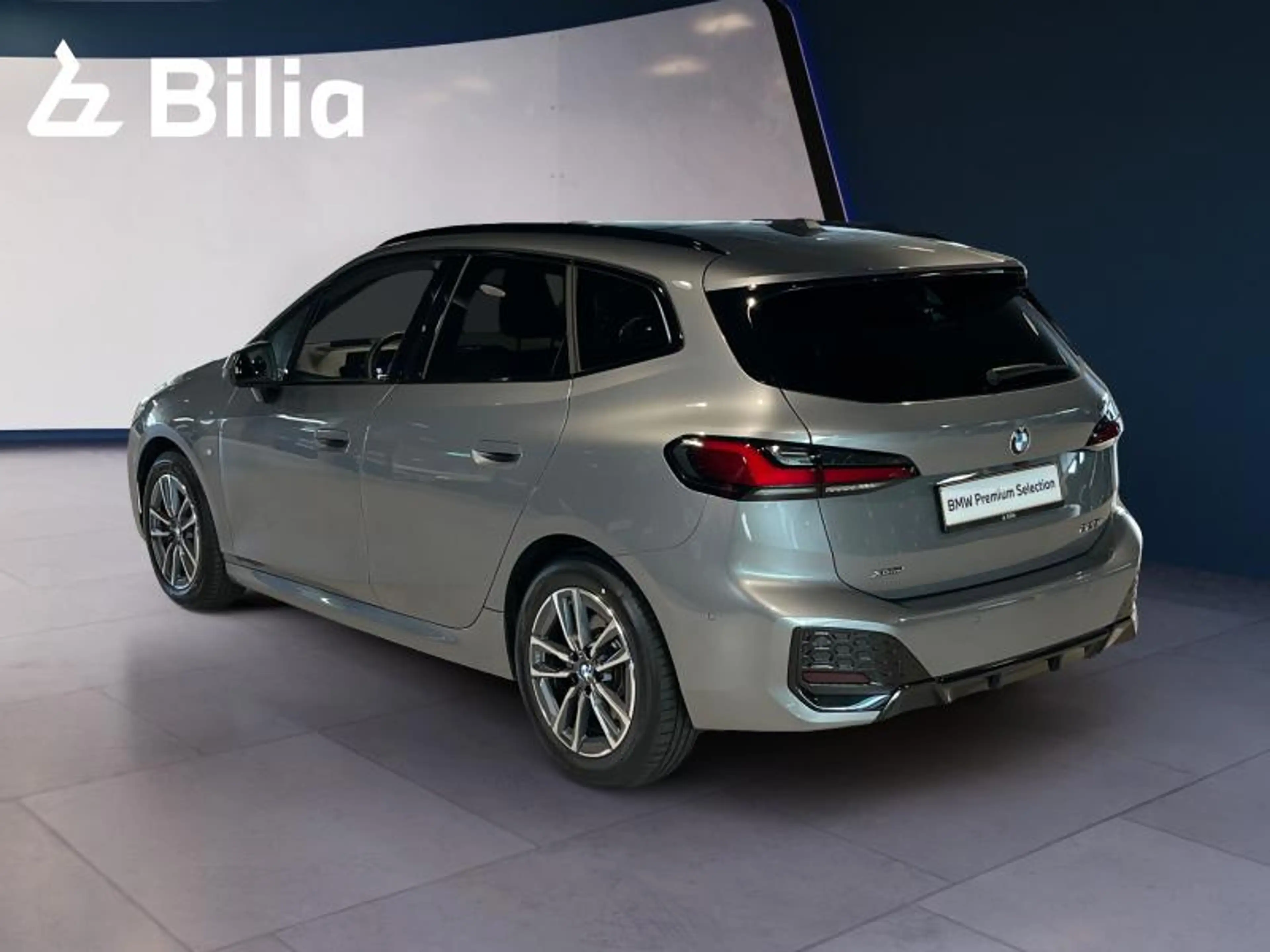 BMW 223 223i xDrive Active Tourer M Sport — photo 6