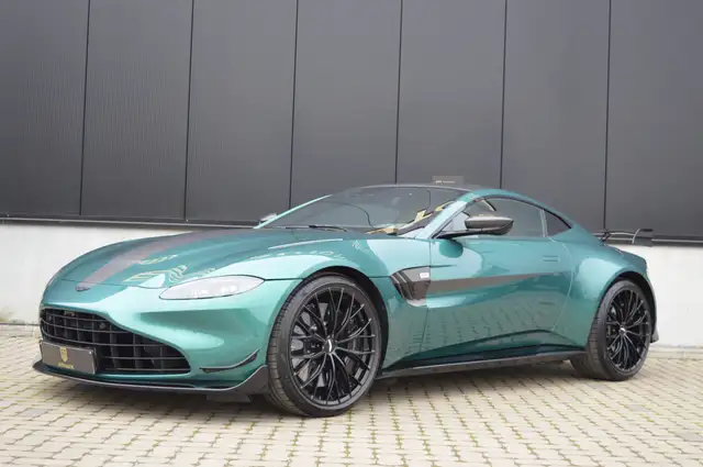 Aston Martin V8 New Vantage coupé F1 edition 22.000 km - Carbon
