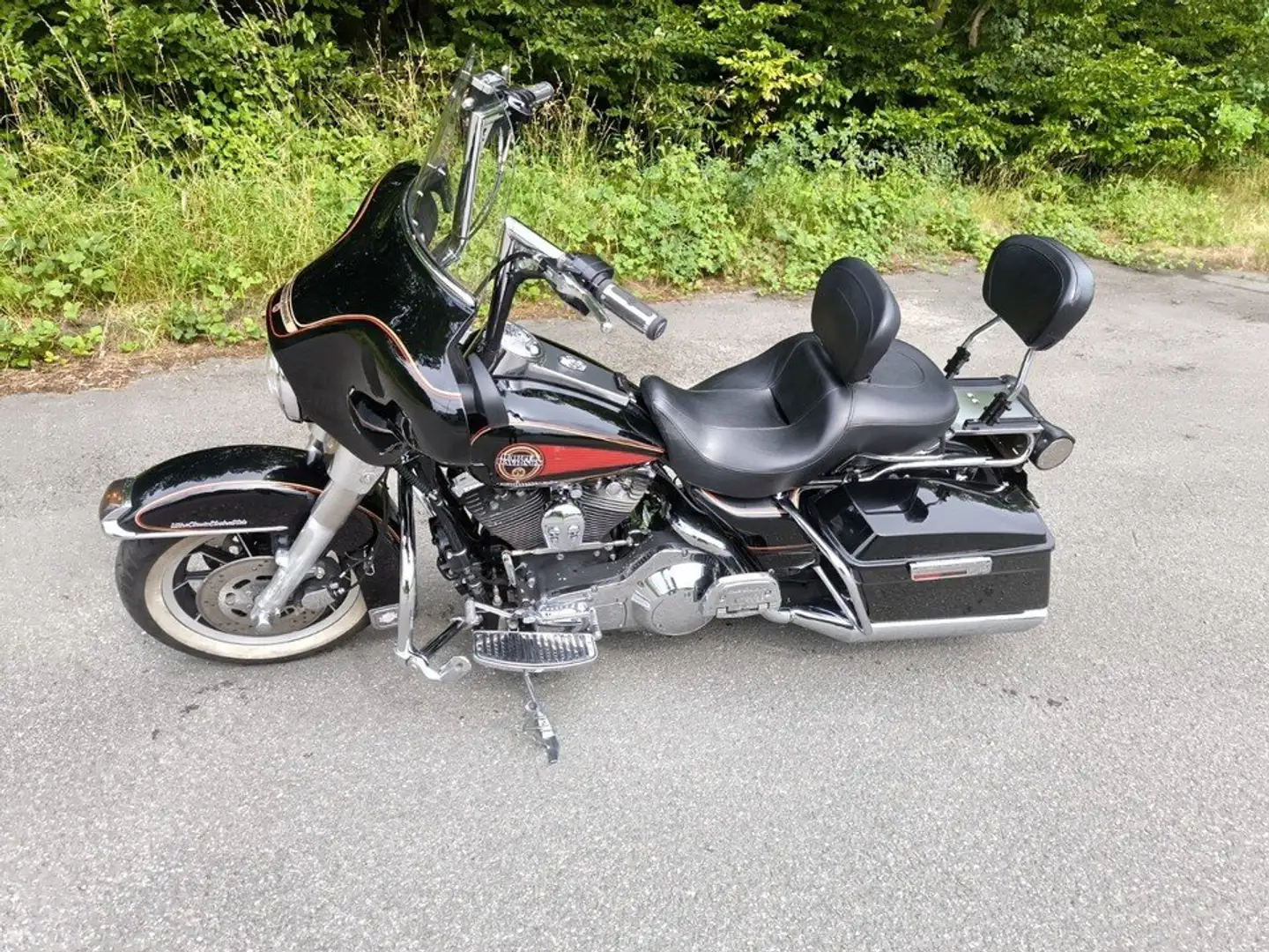 Harley-Davidson Electra Glide Černá - 2