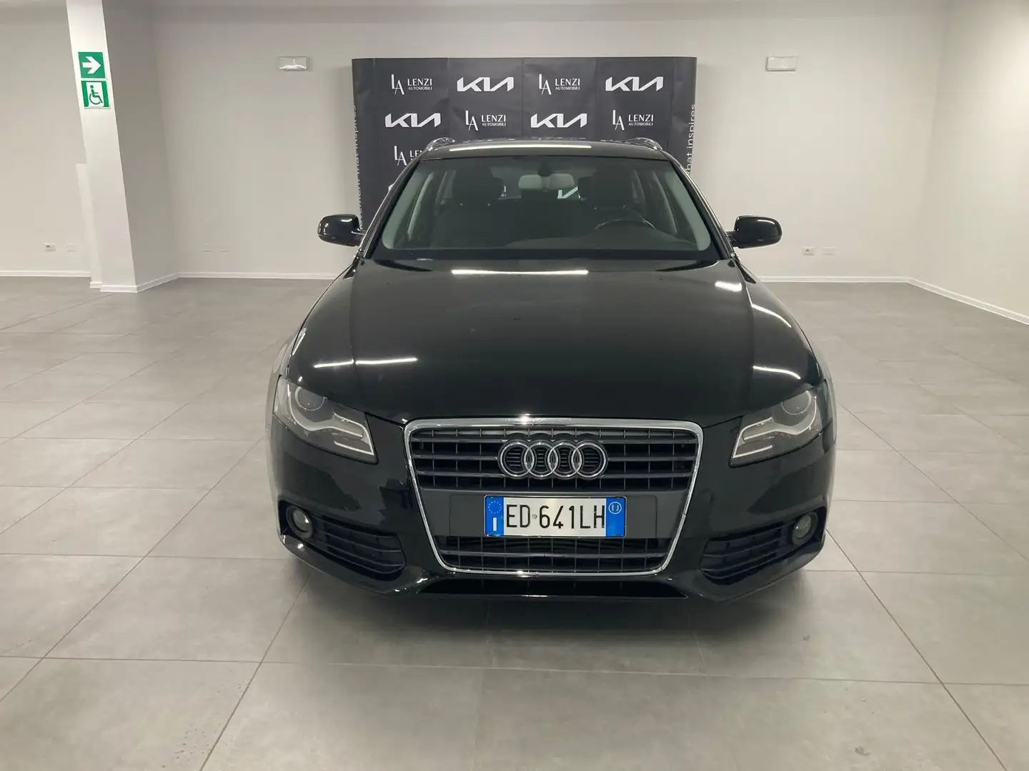 Audi A4 A4 Avant 2.0 tdi Ambiente fap DISTRIBUZIONE FATTA. Zwart - 1
