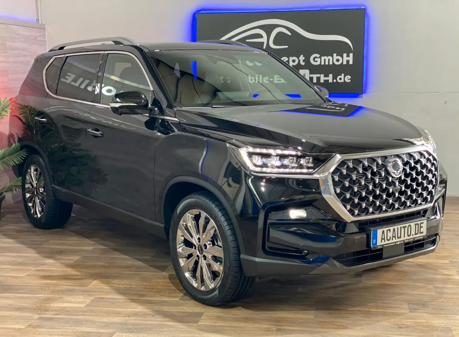 KGM Rexton Lux 2,2d 8AT +4WD+360°+LED+ACC Schwarz - 2