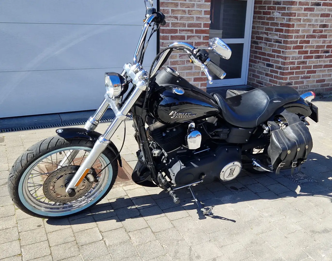 Harley-Davidson Dyna Street Bob FD2D4FGTAAB0 Negro - 1