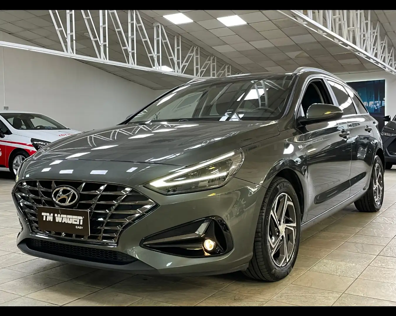 Hyundai i30 Wagon 1.0 T-GDI iMT 48V Prime 120CV 2023 Grigio - 1