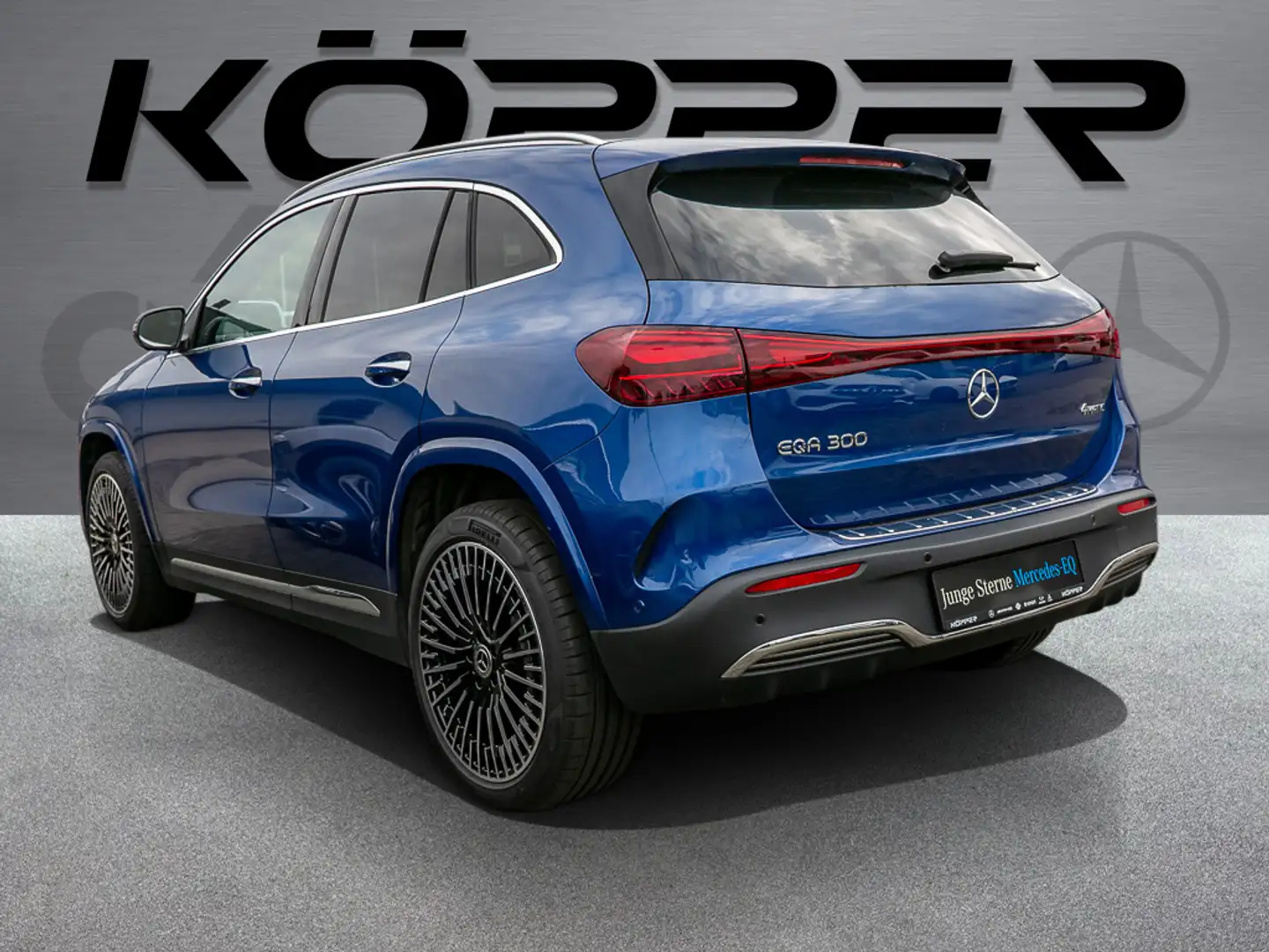 Mercedes-Benz EQA 300 4M AMG Premium Pano Distronic LED Kamera Blau - 2
