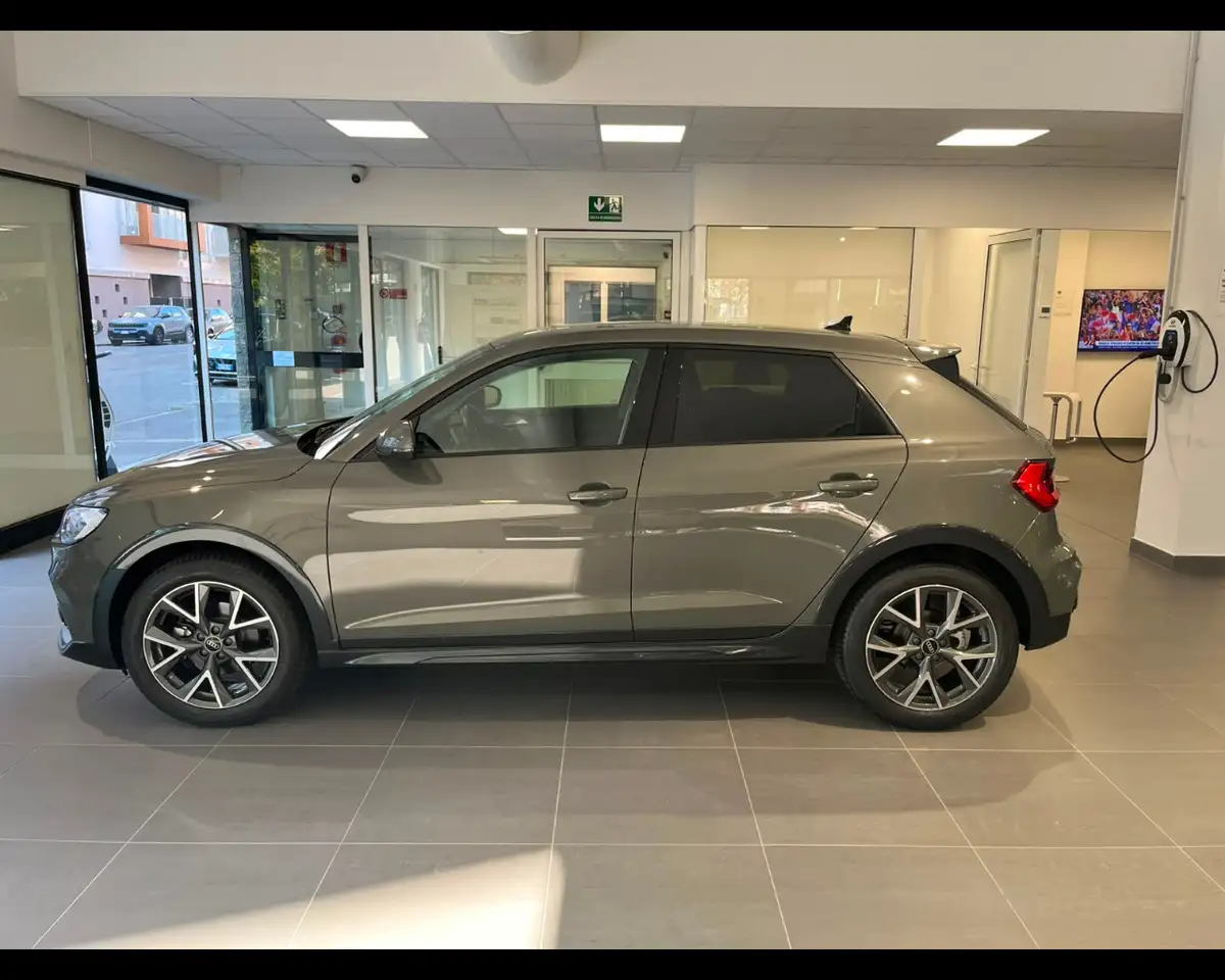Audi A1 allstreet 35 TFSI, миниатюра 6