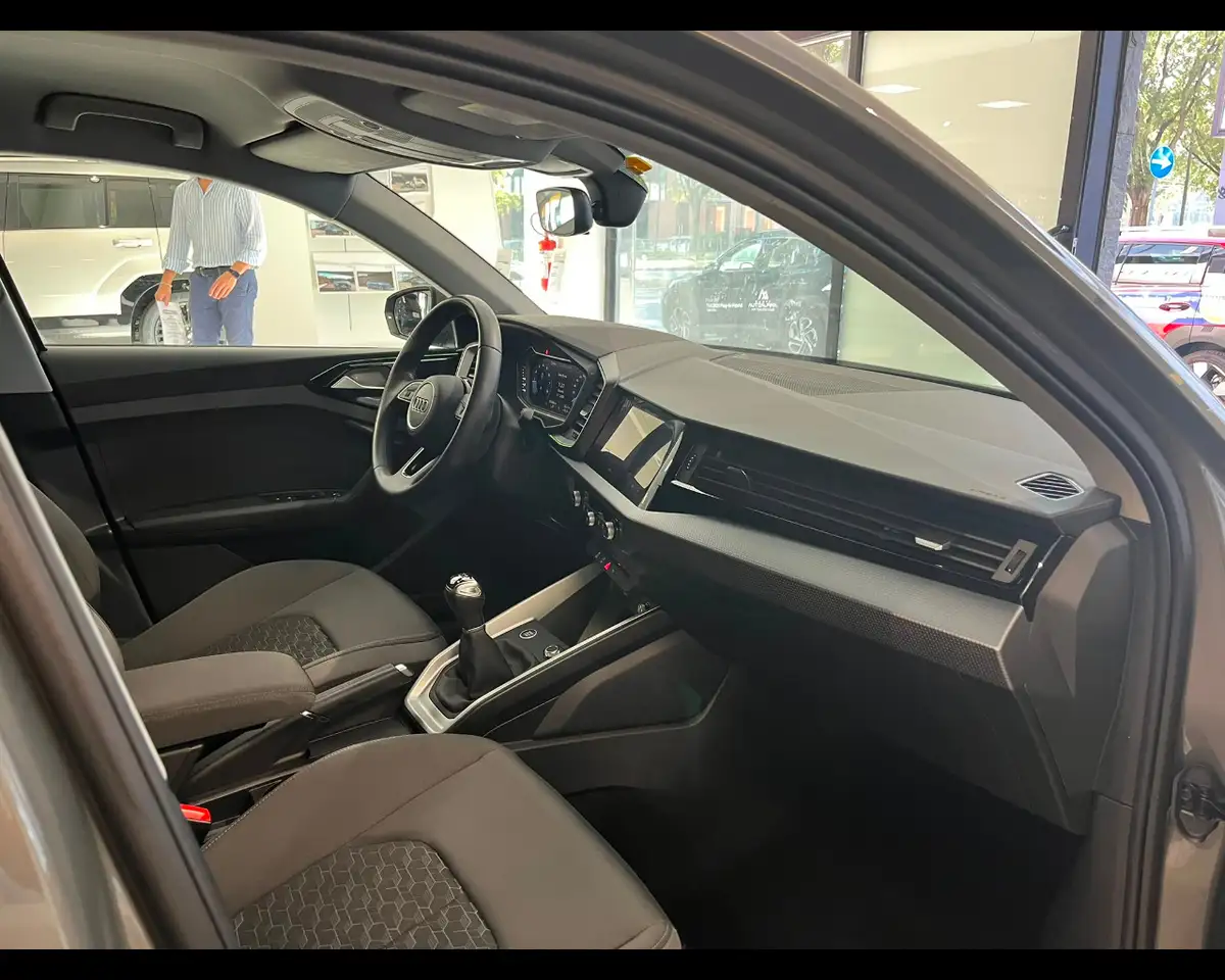 Audi A1 allstreet 35 TFSI, миниатюра 12