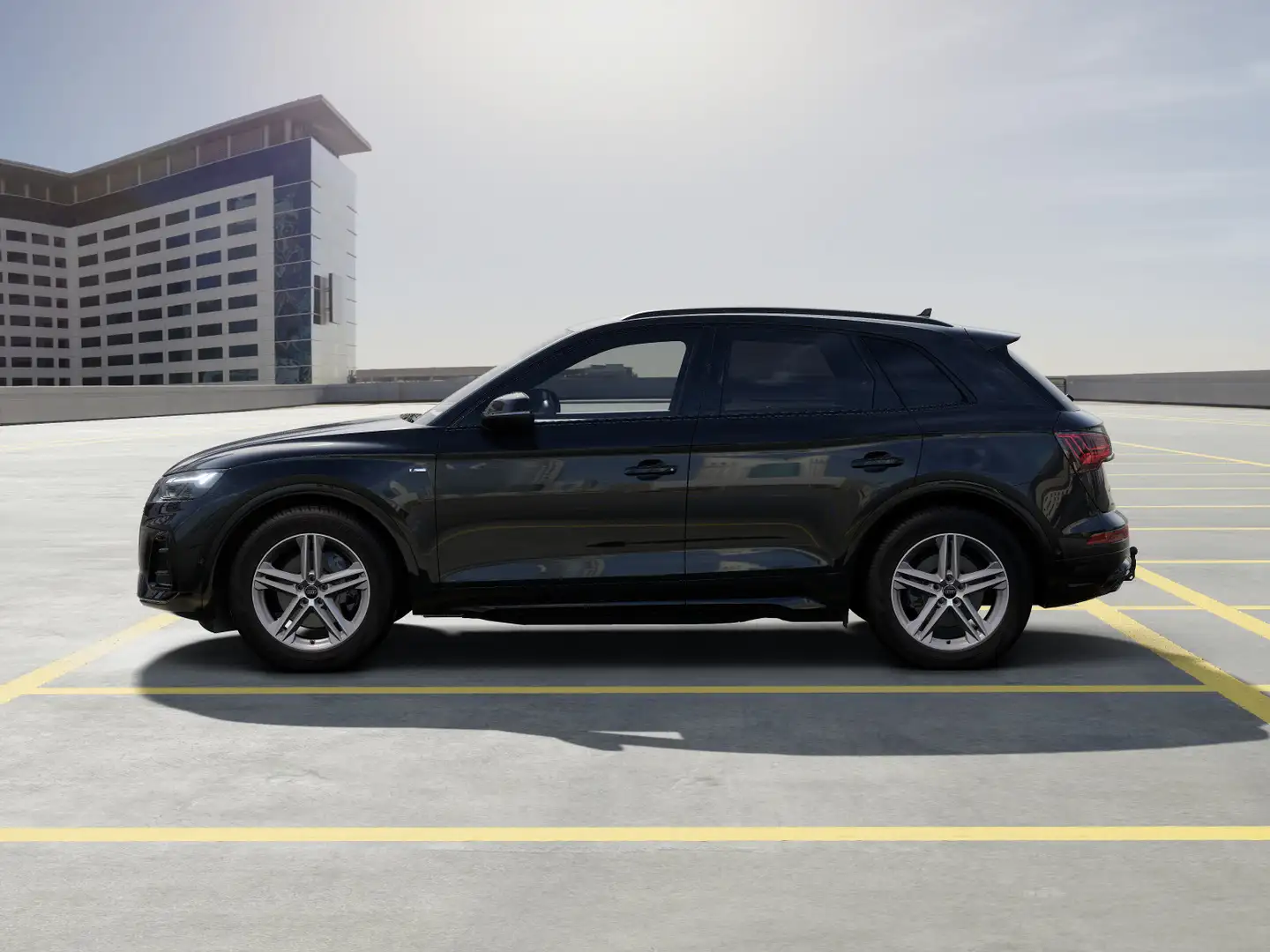 Audi Q5 45 TFSI quattro S tronic S line MatrixLED 360 Schwarz - 2