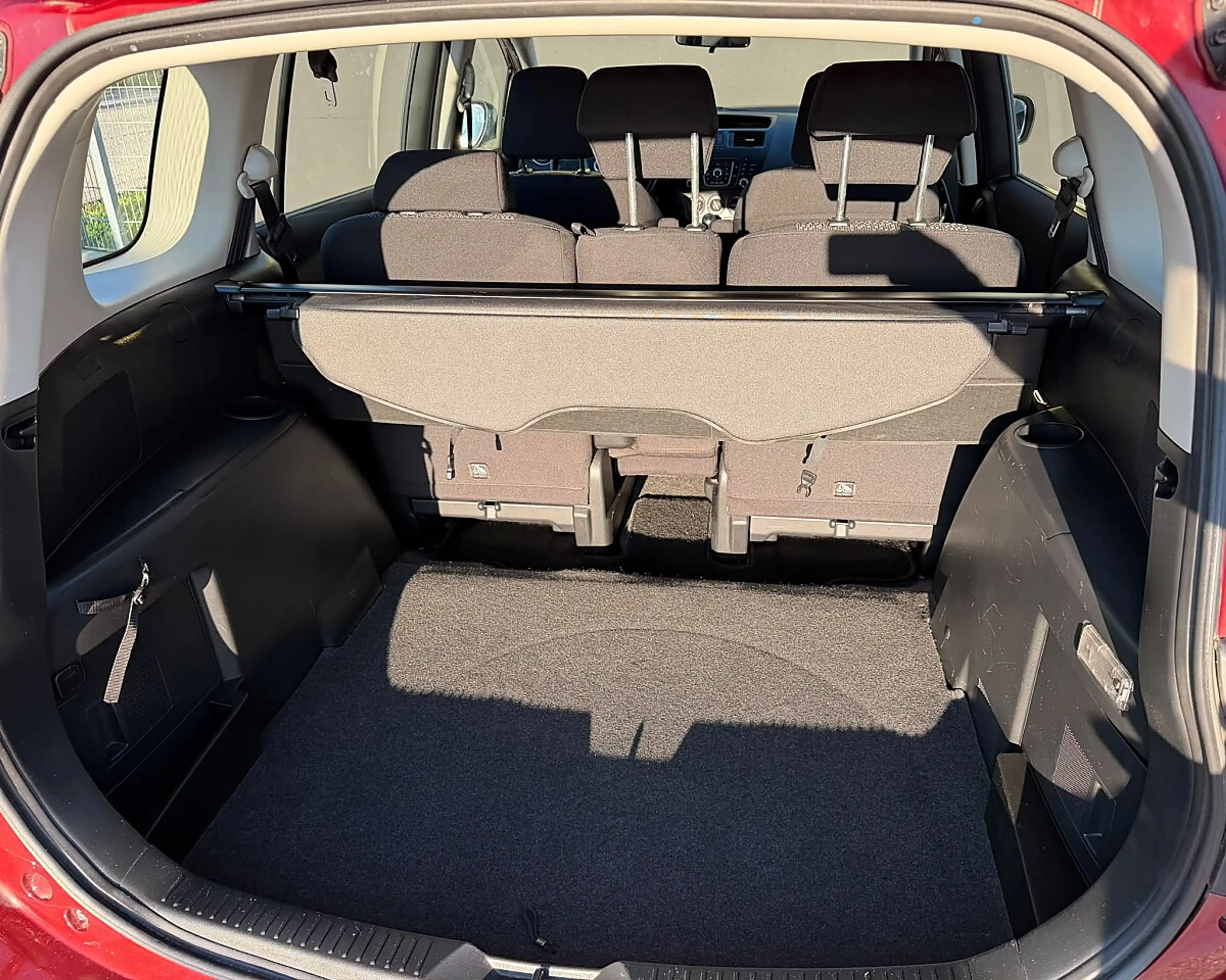 Mazda 5 Mazda5 5 1.8i CE — photo 8
