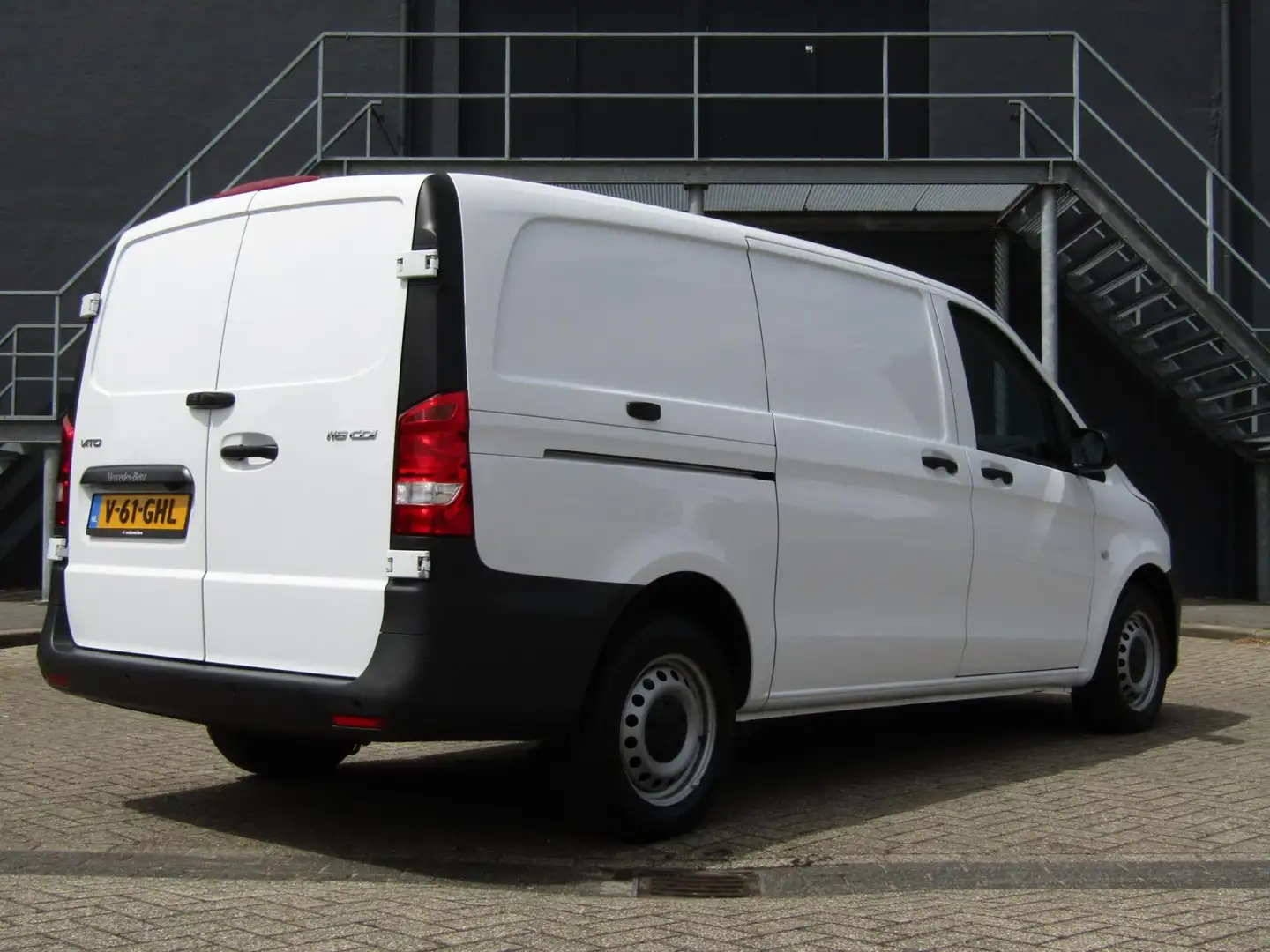 Mercedes-Benz Vito 116 CDI 163PK L2 AUTOMAAT | * APPLE CARPLAY * ACHT Blanc - 2