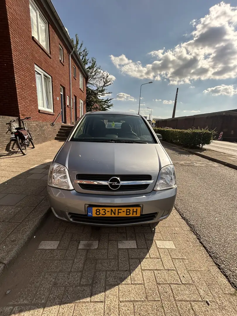 Opel Meriva 1.6 Essentia Серый - 2