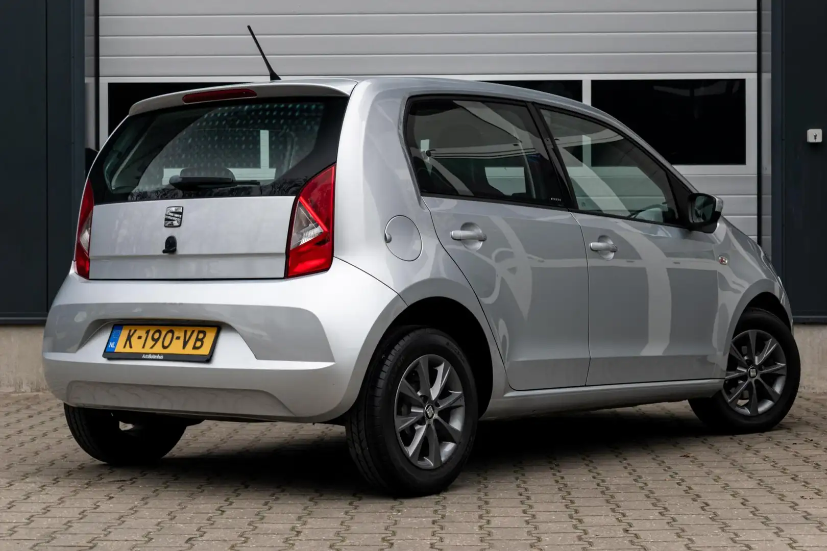 SEAT Mii 1.0 Itech|NW. APK|5-DRS|NAVI|AIRCO|ELEKTRISCHE RAM Gris - 2