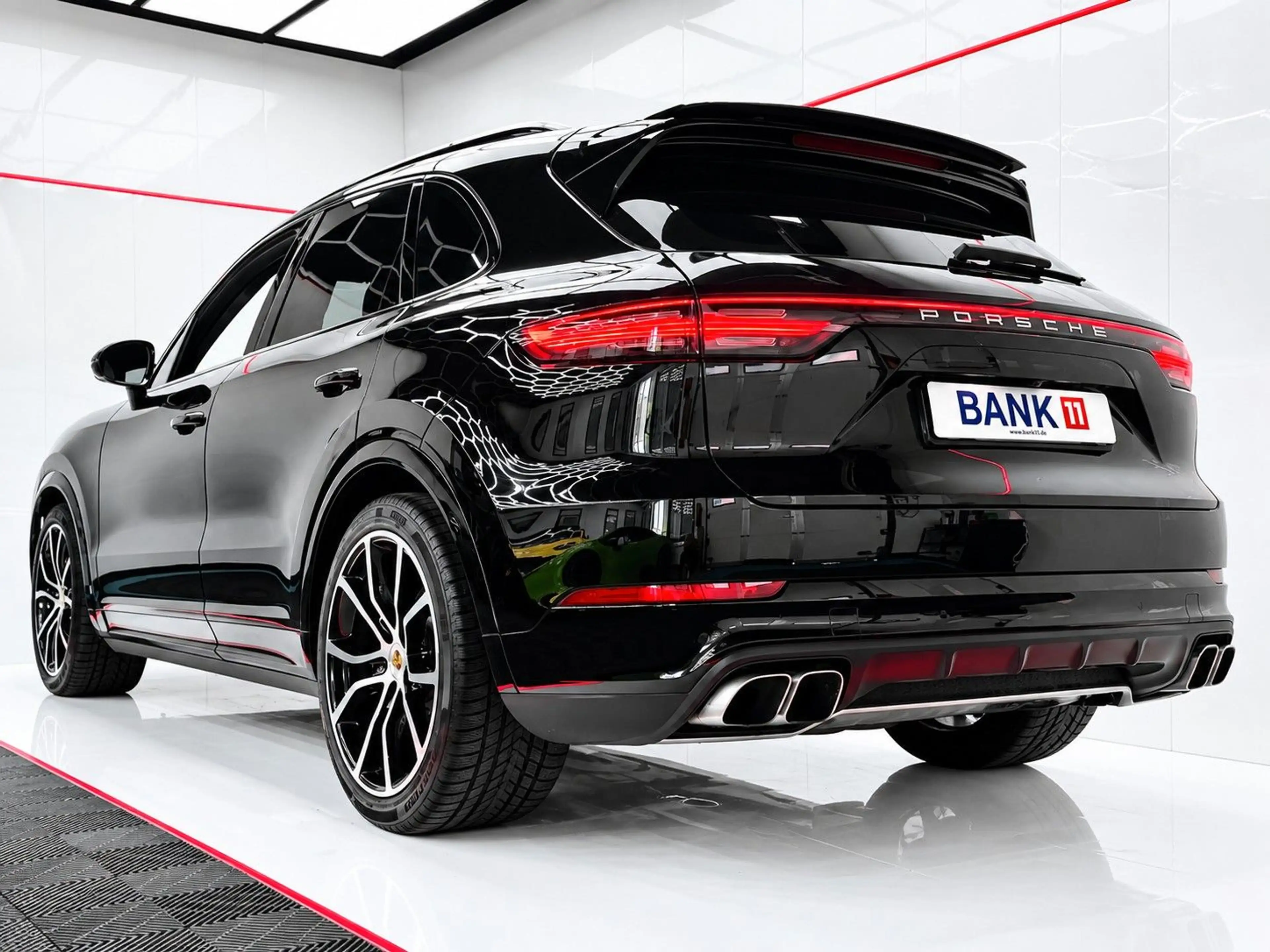 Porsche Cayenne CAYENNE TURBO BOSE/360/PASM/SOFTCLOSE/AHK — photo 9