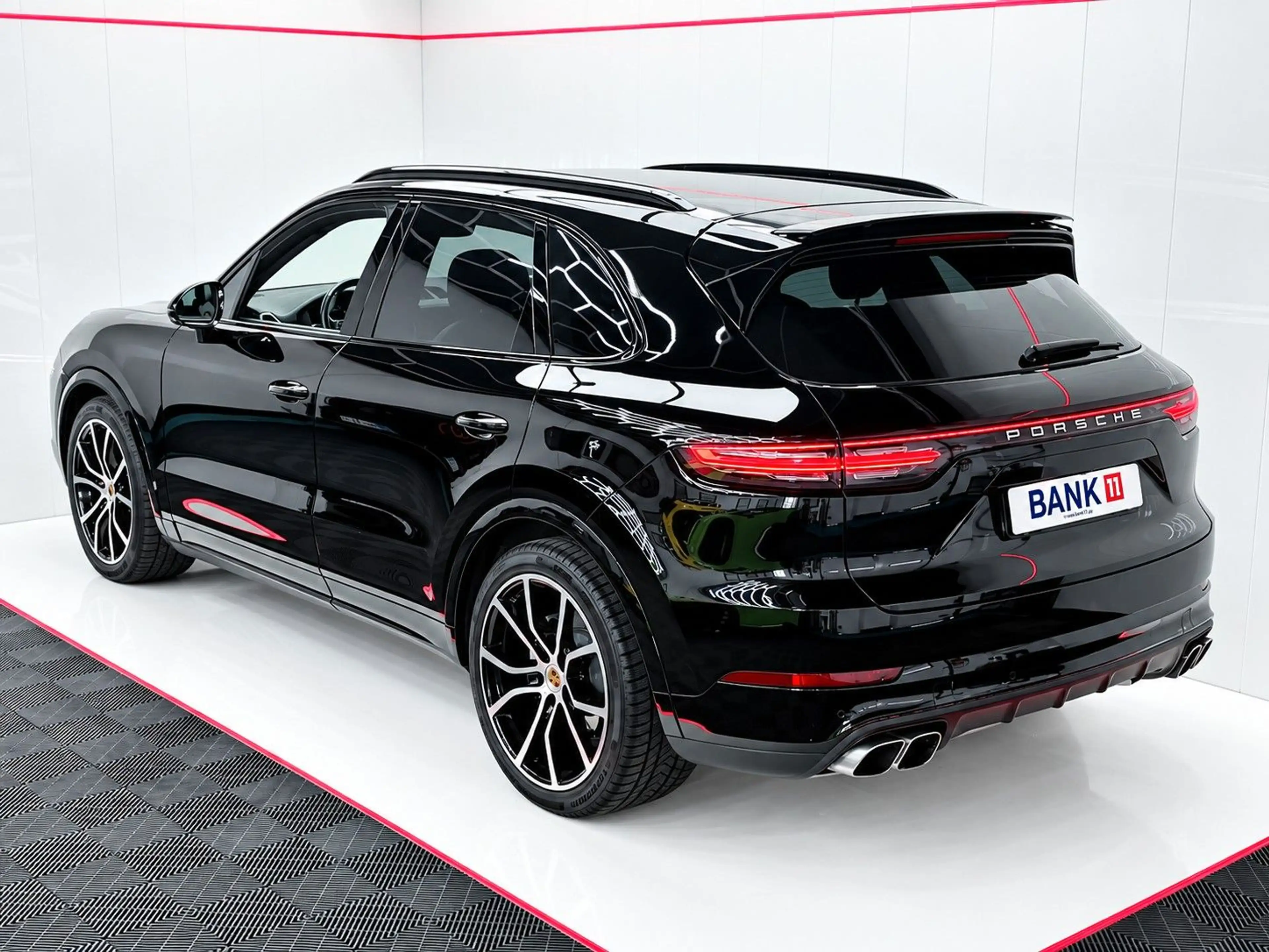 Porsche Cayenne CAYENNE TURBO BOSE/360/PASM/SOFTCLOSE/AHK — photo 12