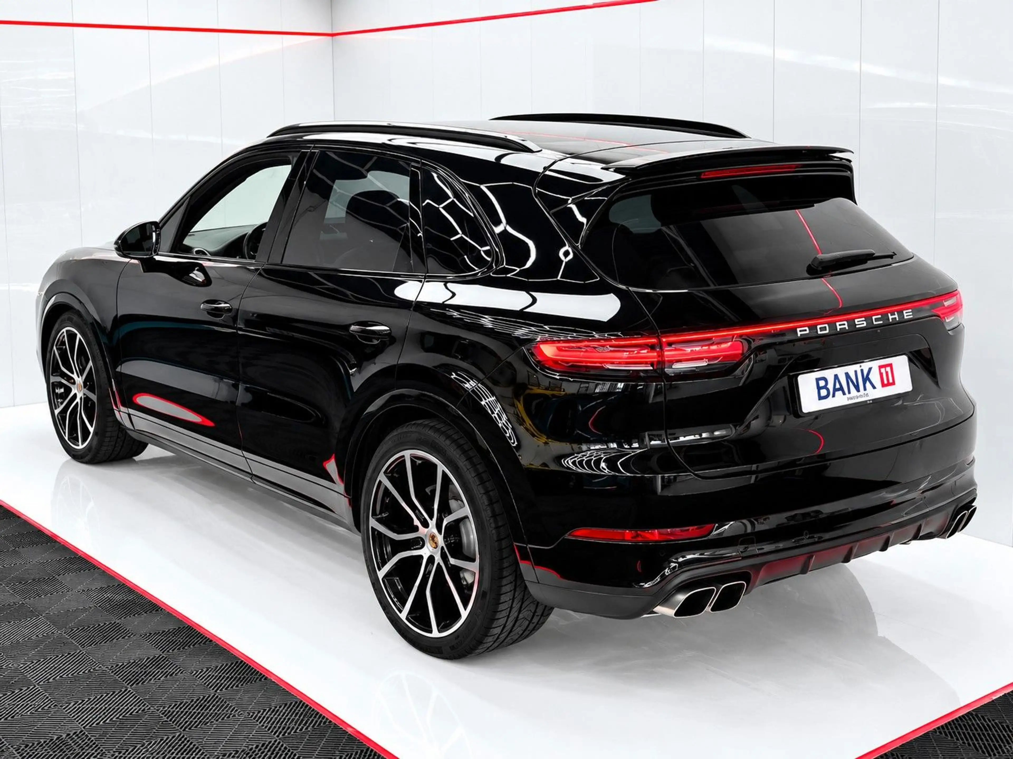 Porsche Cayenne CAYENNE TURBO BOSE/360/PASM/SOFTCLOSE/AHK — photo 2