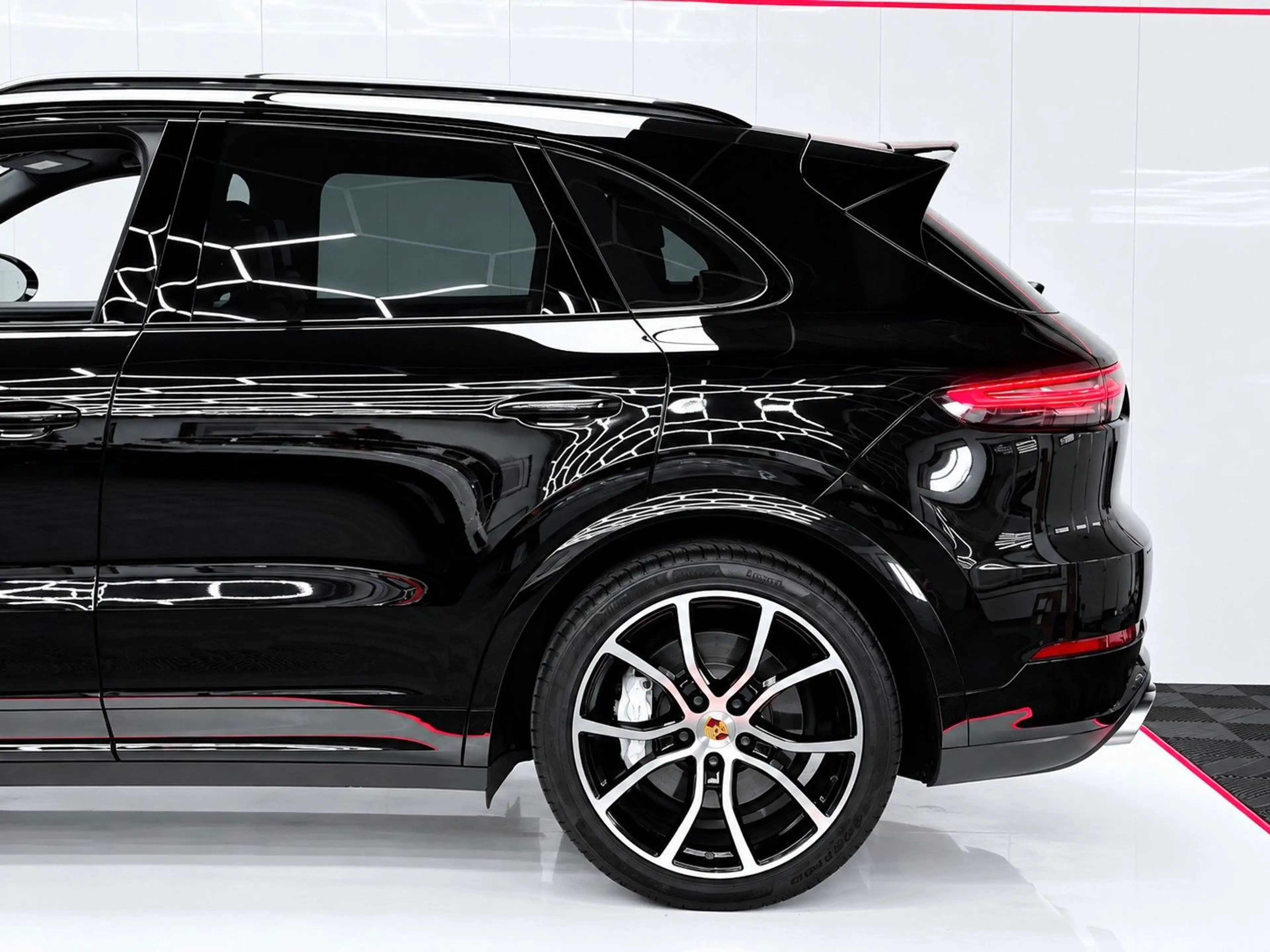 Porsche Cayenne CAYENNE TURBO BOSE/360/PASM/SOFTCLOSE/AHK — photo 8