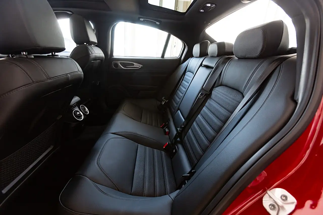 Alfa Romeo Giulia 2025