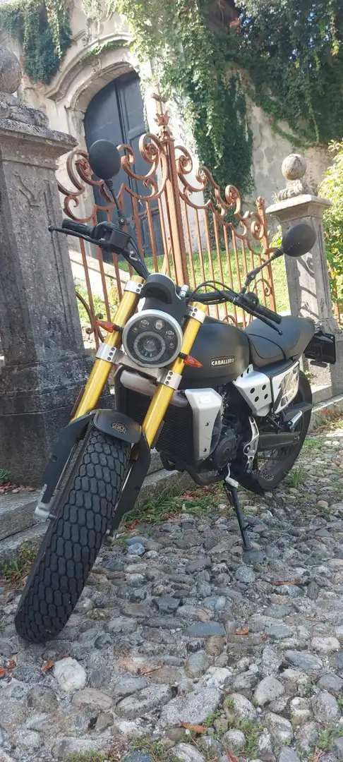 Fantic Caballero 125 Noir - 1