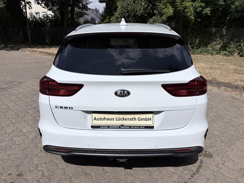 Kia Ceed / cee'd Ceed SW 1.4 T-GDI DCT OPF Vision — photo 5