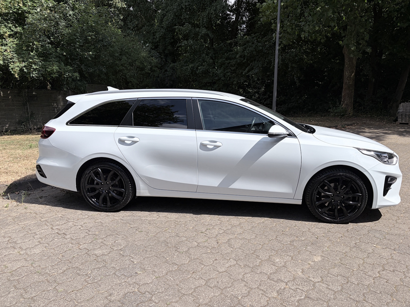 Kia Ceed / cee'd Ceed SW 1.4 T-GDI DCT OPF Vision — photo 3