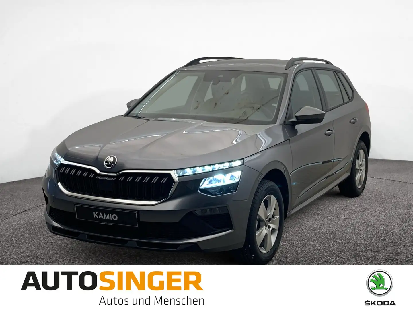 Skoda Kamiq Essence 1.0 TSI *AHK*LED*GRA*PDC*SHZ*ALU* Grau - 1