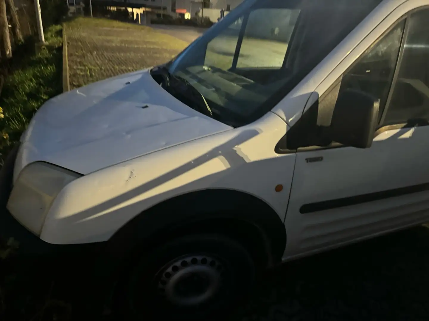 Ford Transit Connect autocarro Bianco - 1