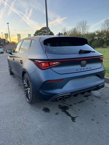 CUPRA Leon Basis