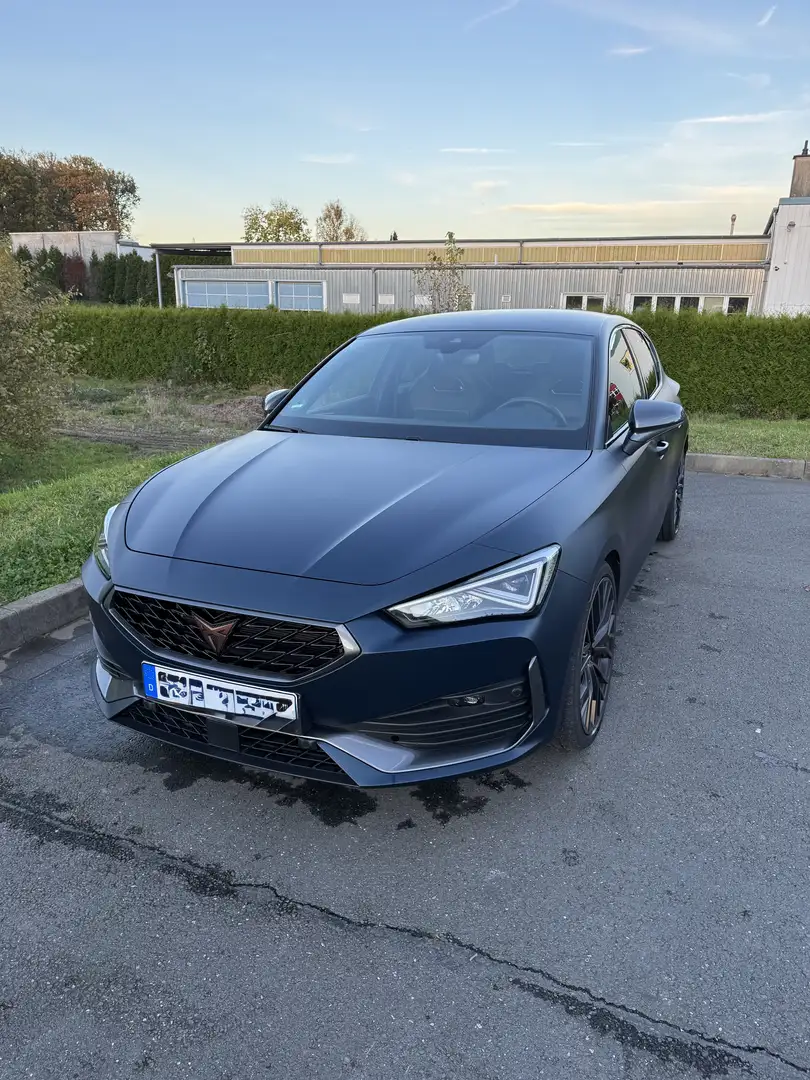 CUPRA Leon Basis Blau - 1