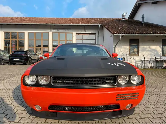 Dodge Challenger view 11