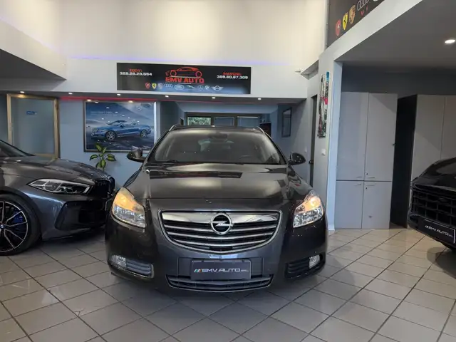 Opel Insignia view 4